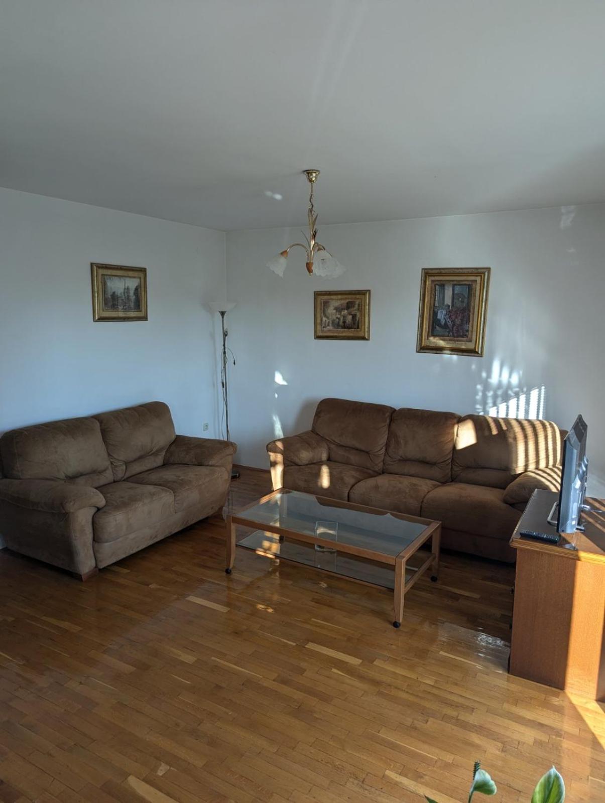 Apartmani Nova Breka