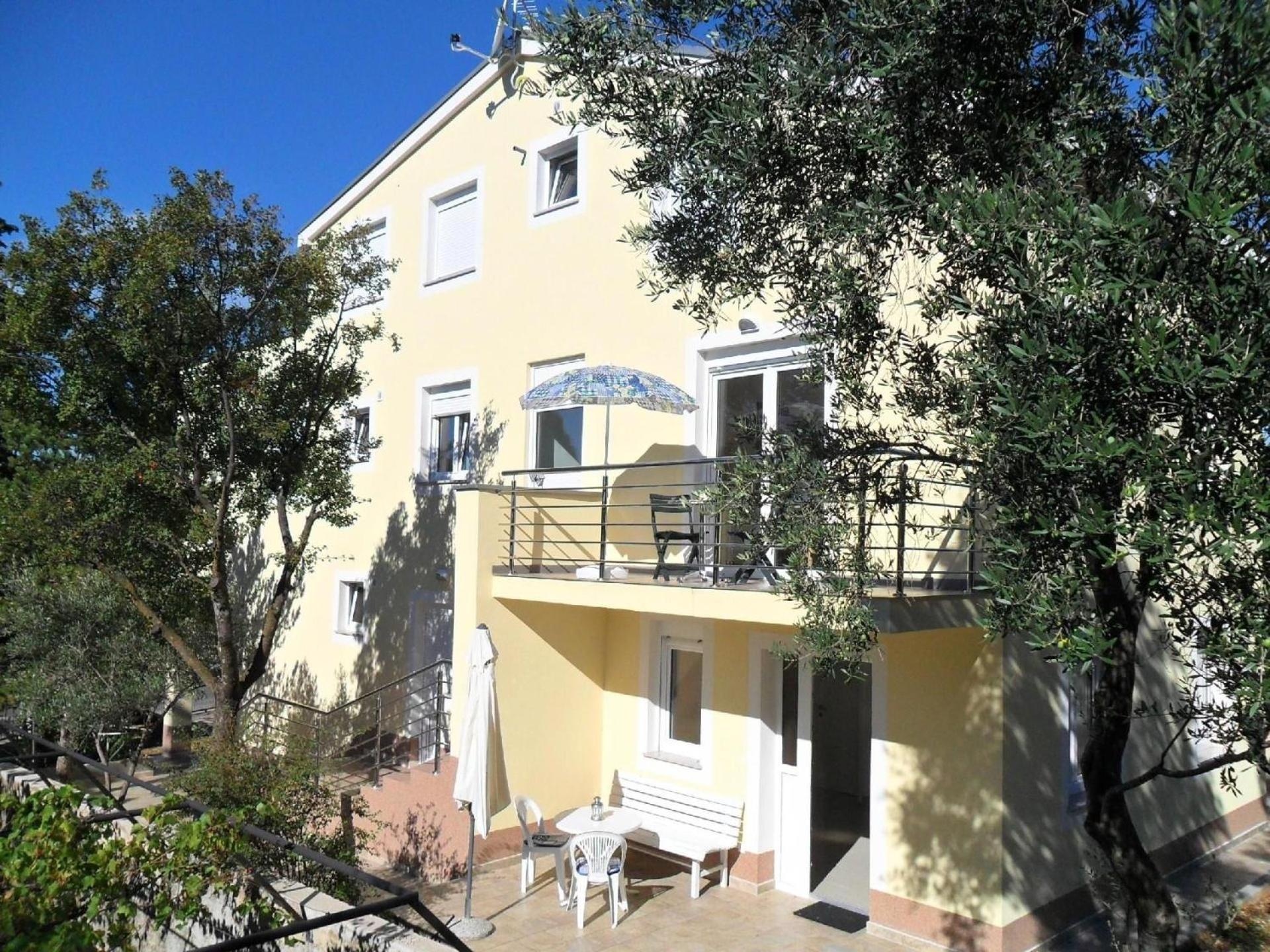 Ferienwohnung Aquamarine 2 Mit Terrasse view 3