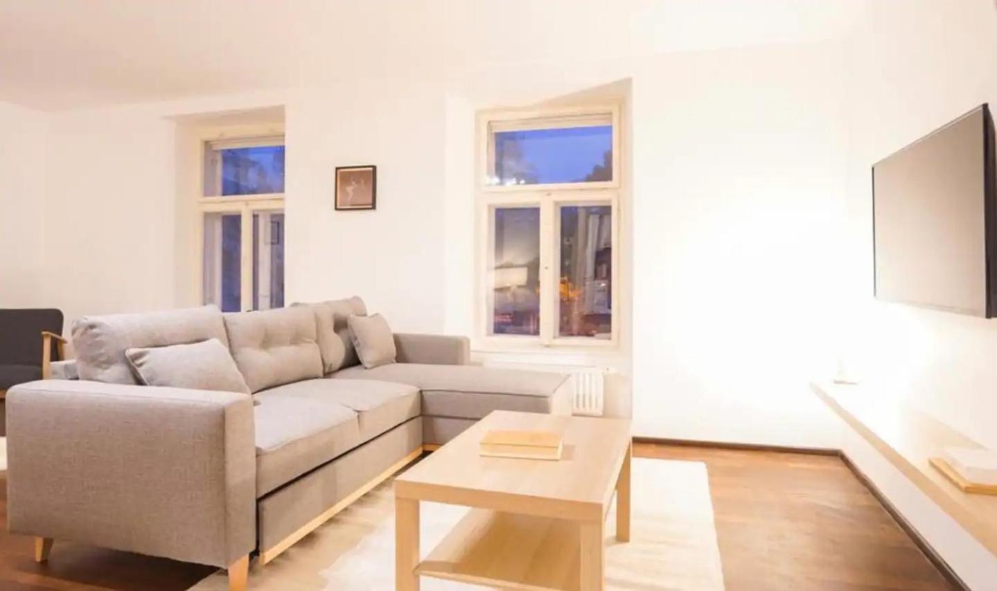 Authentic Austrian Flat in the South of Vienna