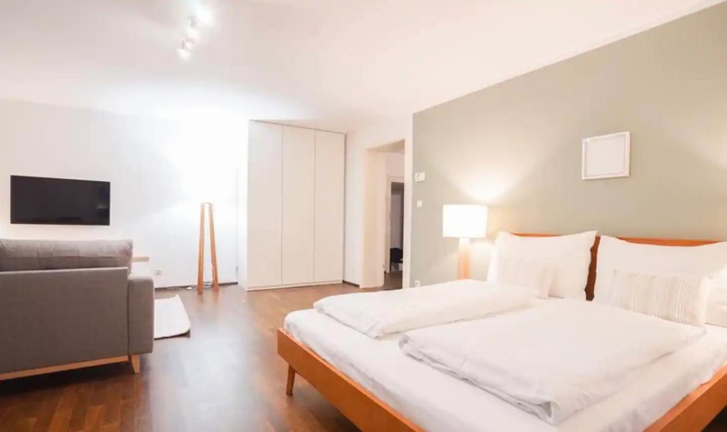 Authentic Austrian Flat in the South of Vienna