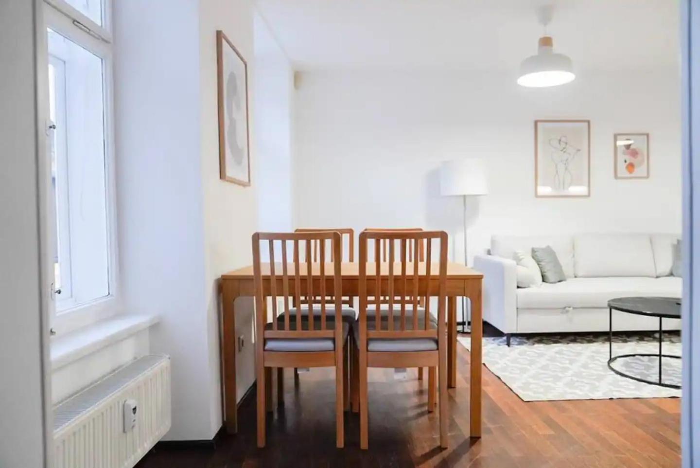 Authentic Austrian Flat in the South of Vienna