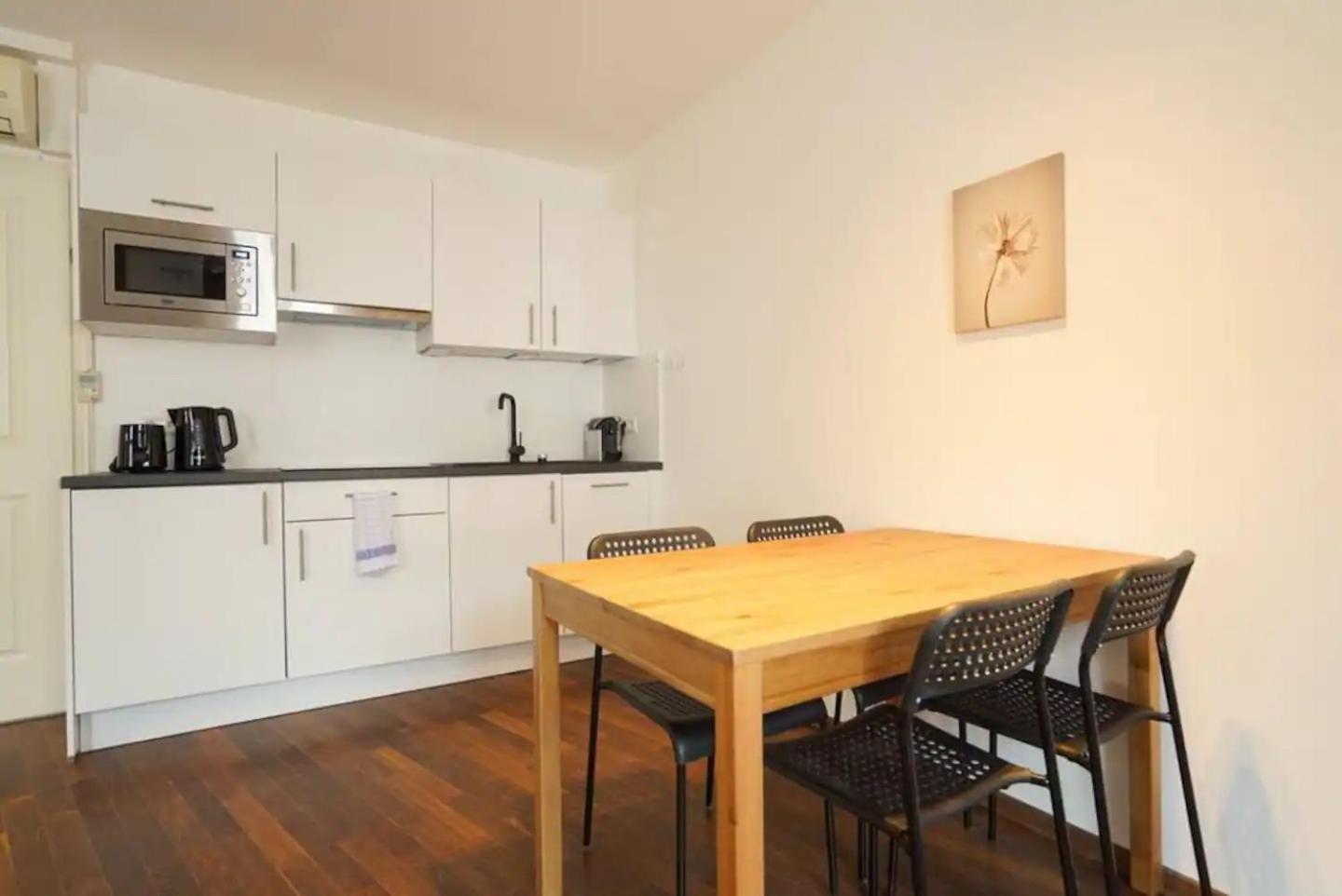 Authentic Austrian Flat in the South of Vienna