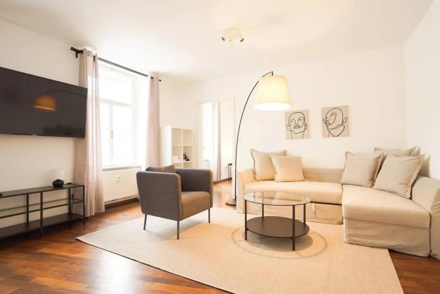Authentic Austrian Flat in the South of Vienna