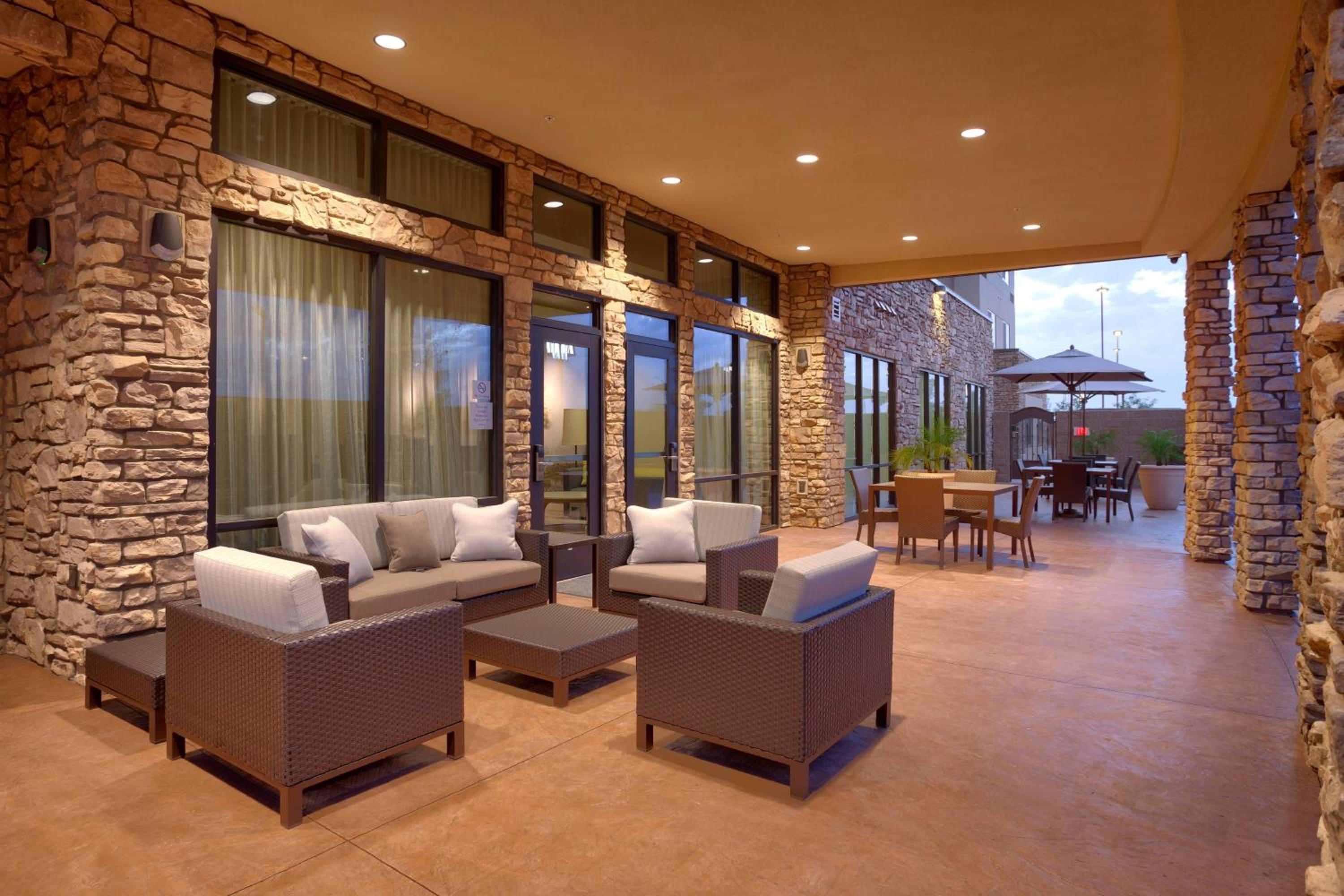 Courtyard by Marriott Phoenix Mesa Gateway Airport, Zdjęcie 13