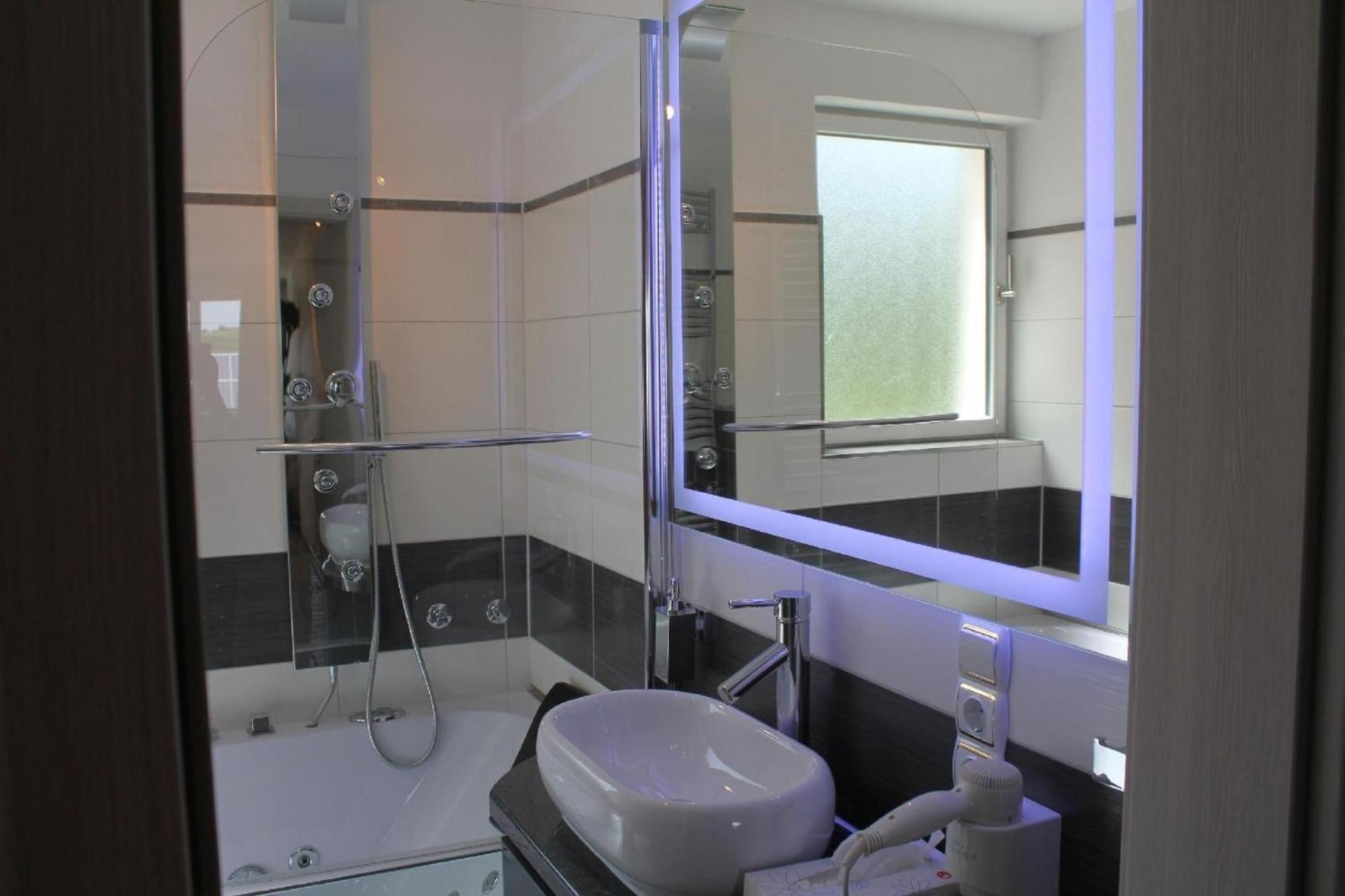 Appartement In Schalkenmehren Mit Schönem Balkon