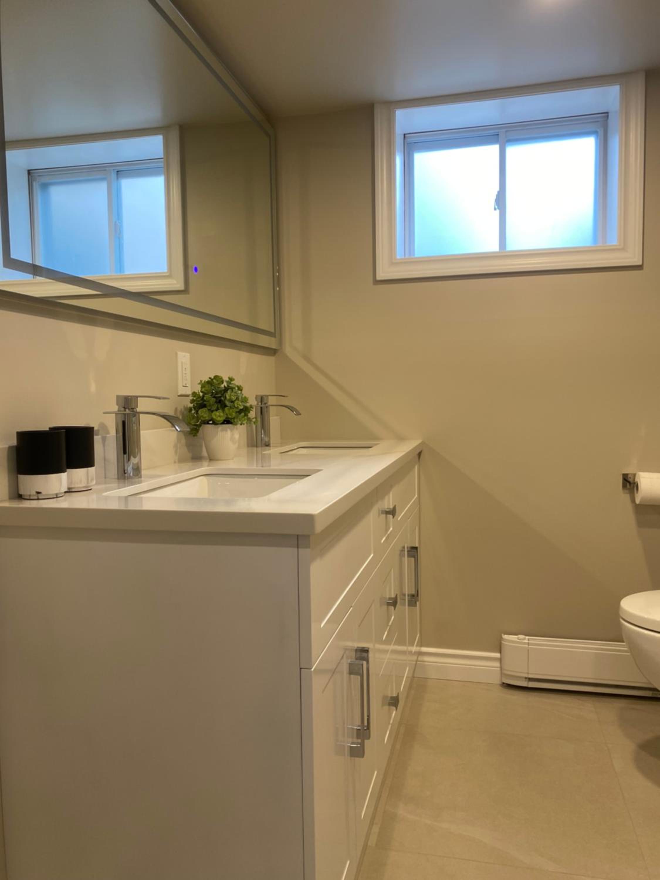 Nice Bedrooms in North York, Ontario