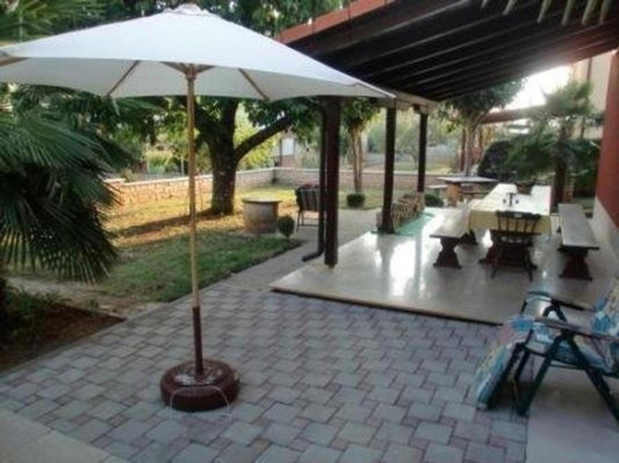 Ferienwohnung in Novigrad mit Schöner Terrasse view 3