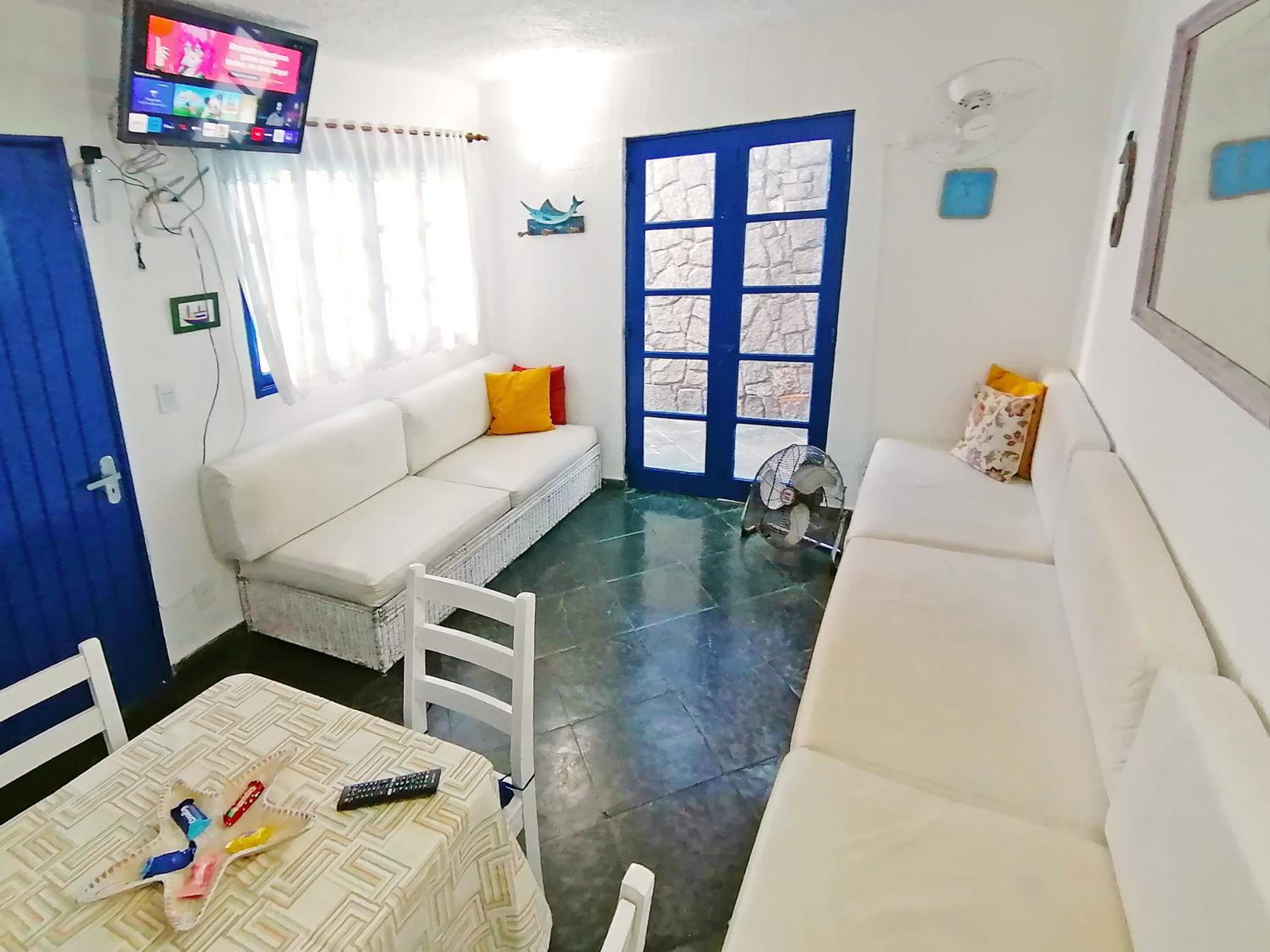 Casa 12 Búzios Vilas a 500m da Rua das Pedras, top localização em condomínio lindo e calmo, portaria 24h