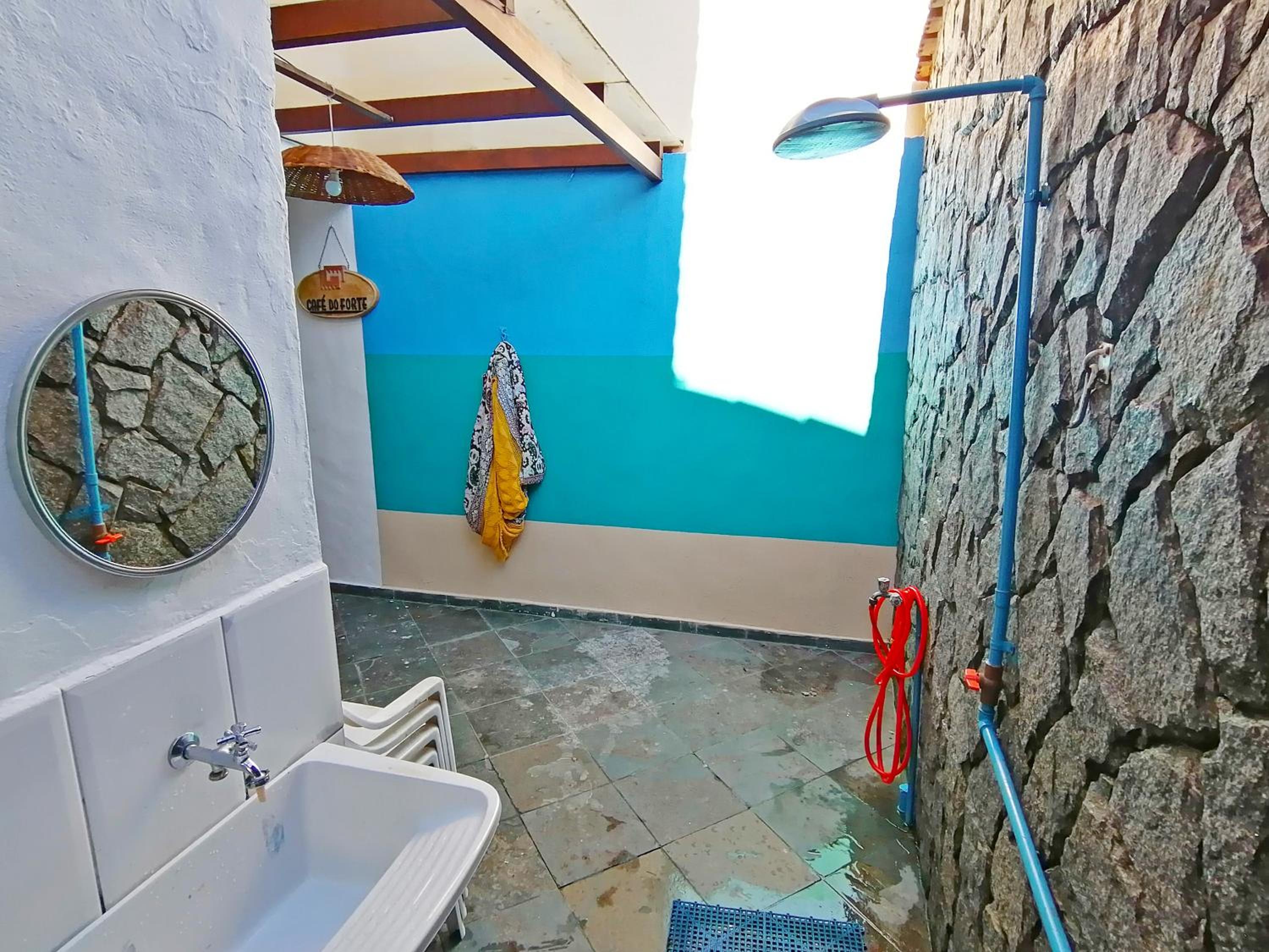 Casa 12 Búzios Vilas a 500m da Rua das Pedras, top localização em condomínio lindo e calmo, portaria 24h
