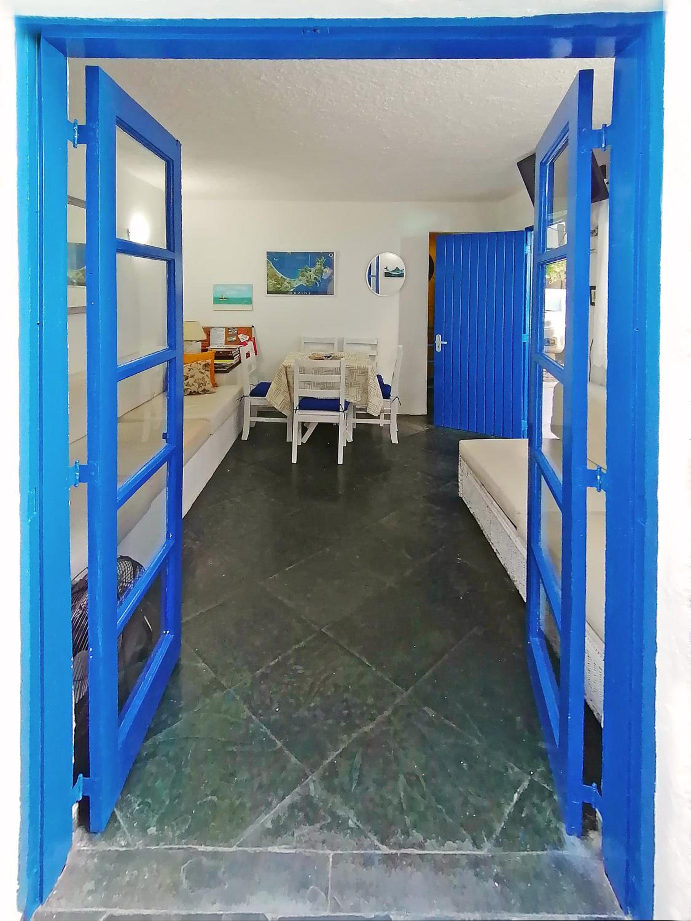 Casa 12 Búzios Vilas a 500m da Rua das Pedras, top localização em condomínio lindo e calmo, portaria 24h