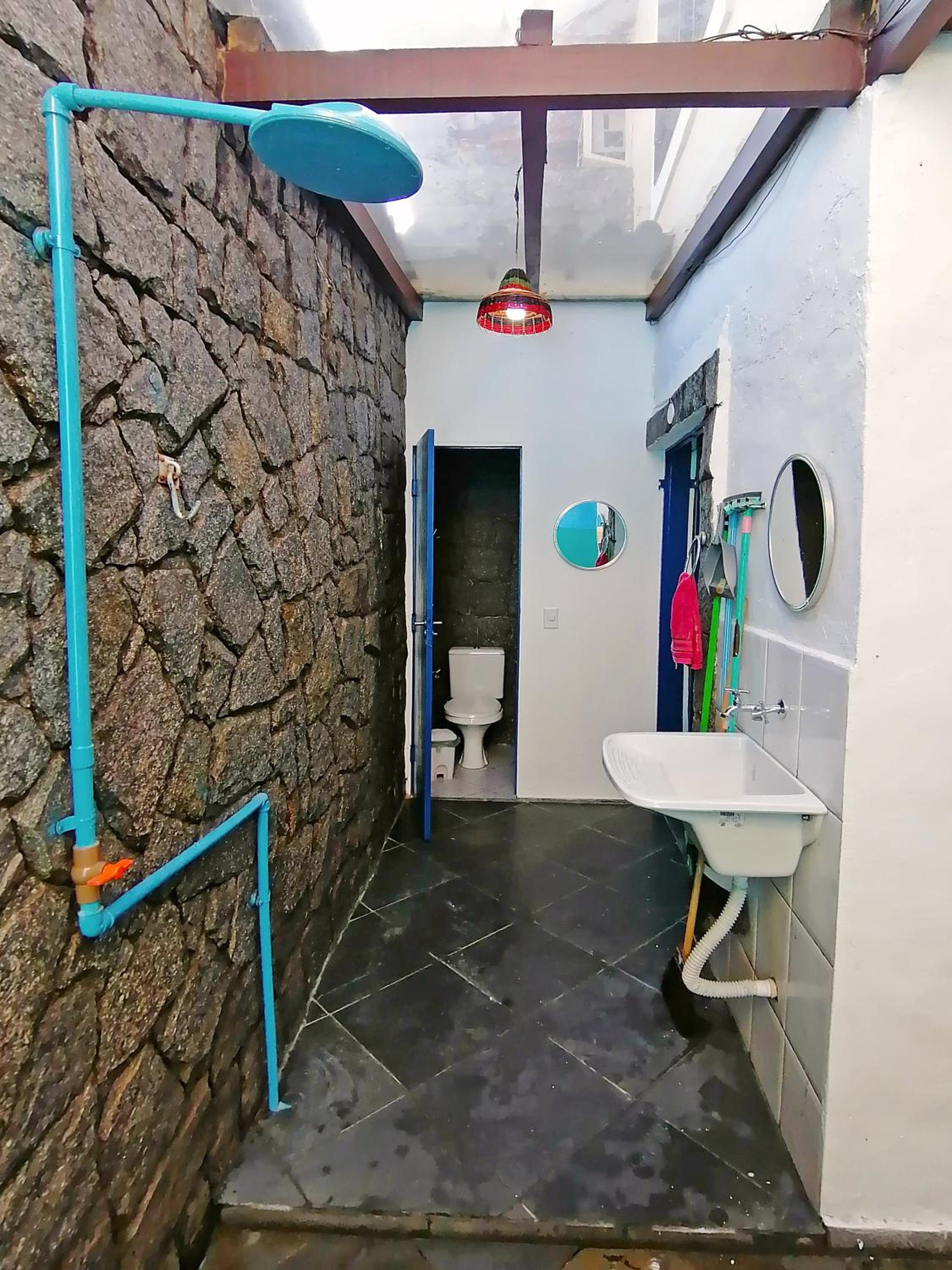 Casa 12 Búzios Vilas a 500m da Rua das Pedras, top localização em condomínio lindo e calmo, portaria 24h