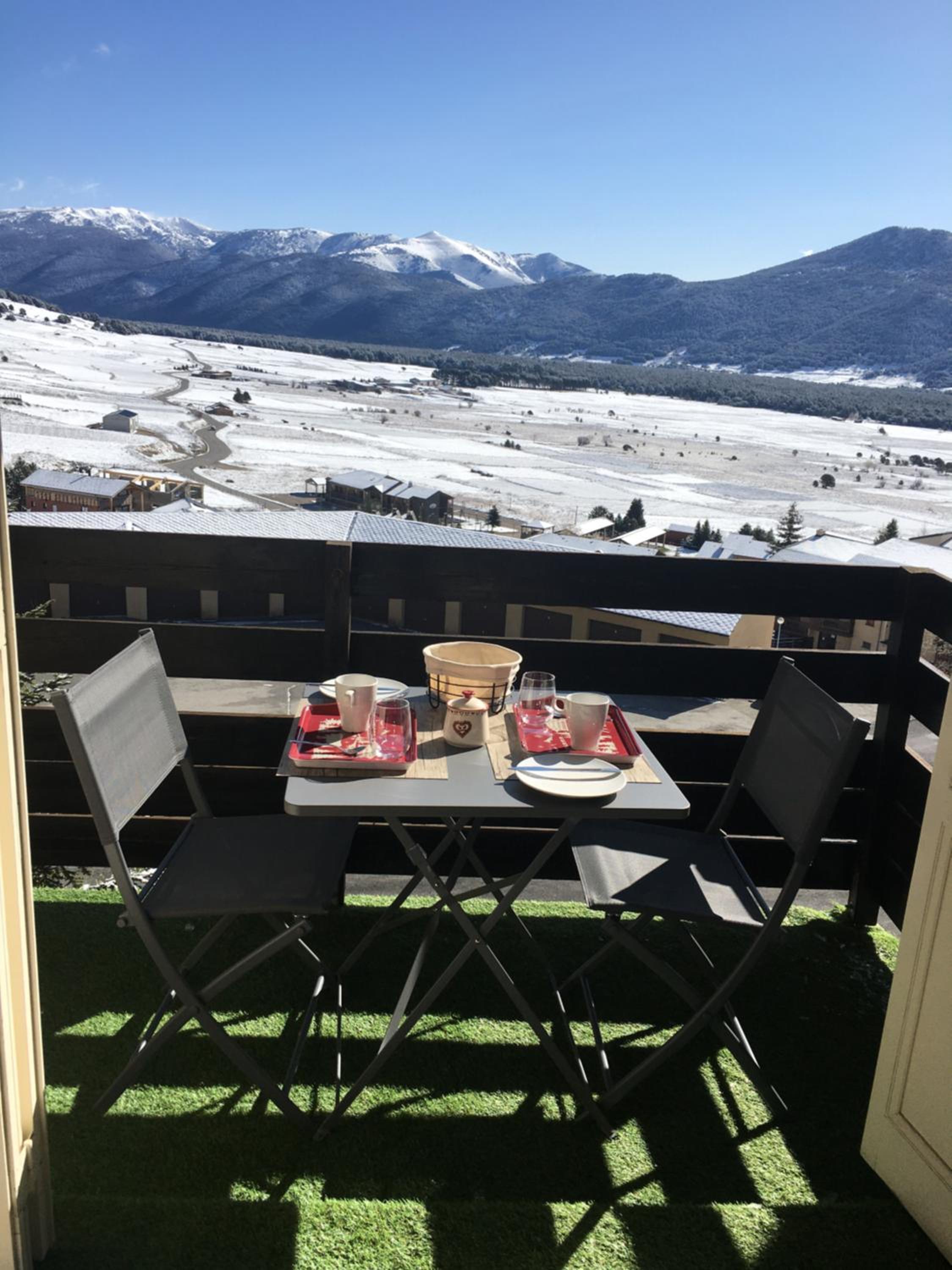 SUPERBE T2 ATYPIQUE-Vue PANORAMIQUE-IDEALEMENT SITUE !