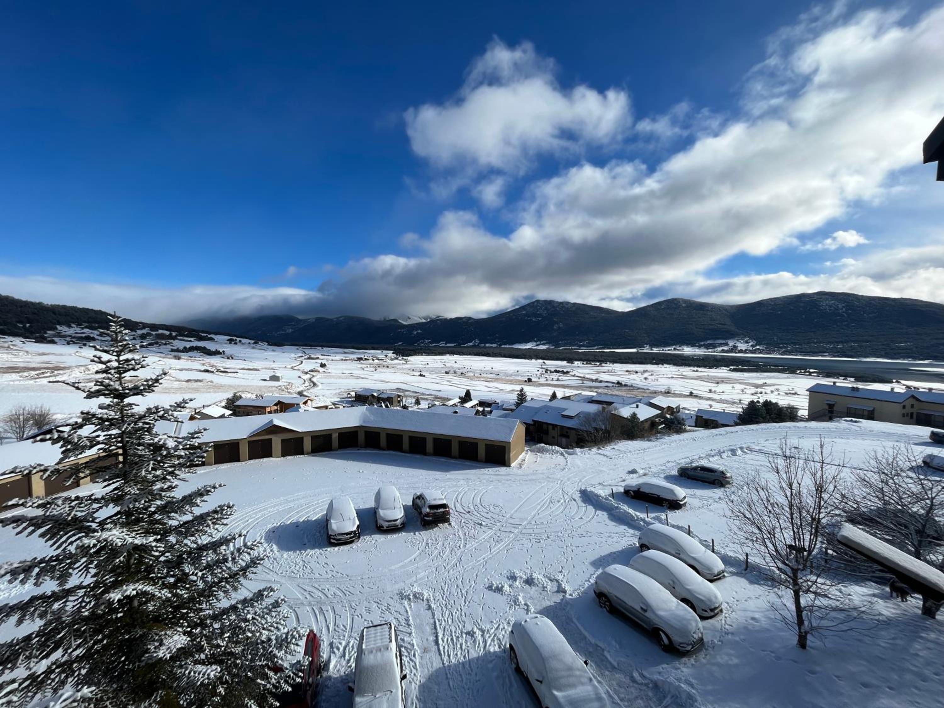 SUPERBE T2 ATYPIQUE-Vue PANORAMIQUE-IDEALEMENT SITUE !