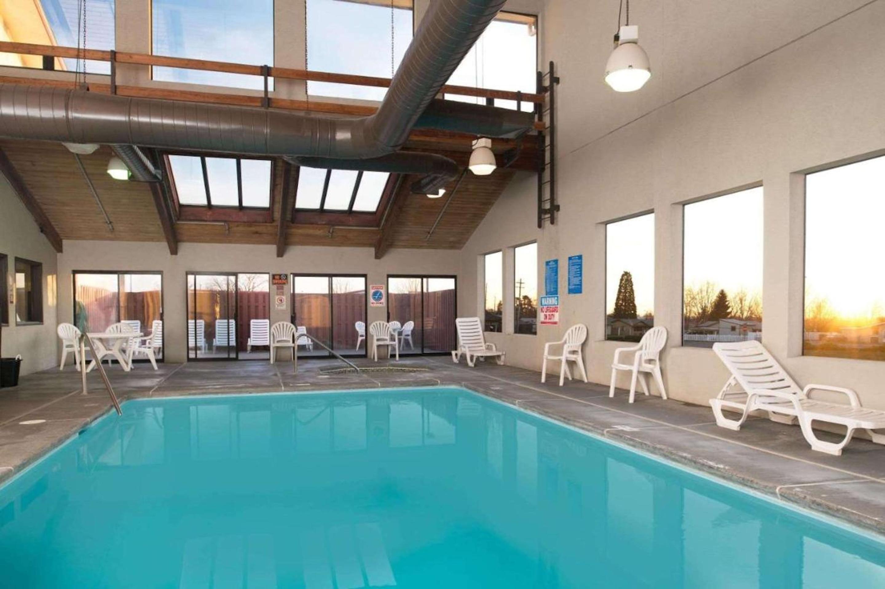Walla Walla Vacations - SureStay by Best Western Walla Walla - Property Image 11