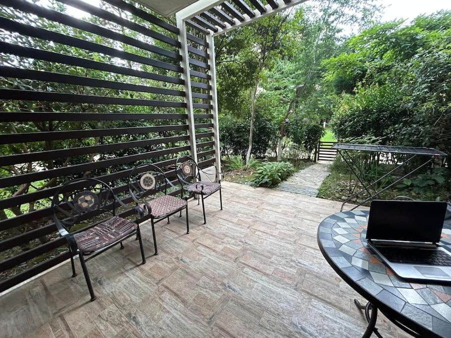 Dreamland Oasis Private garden