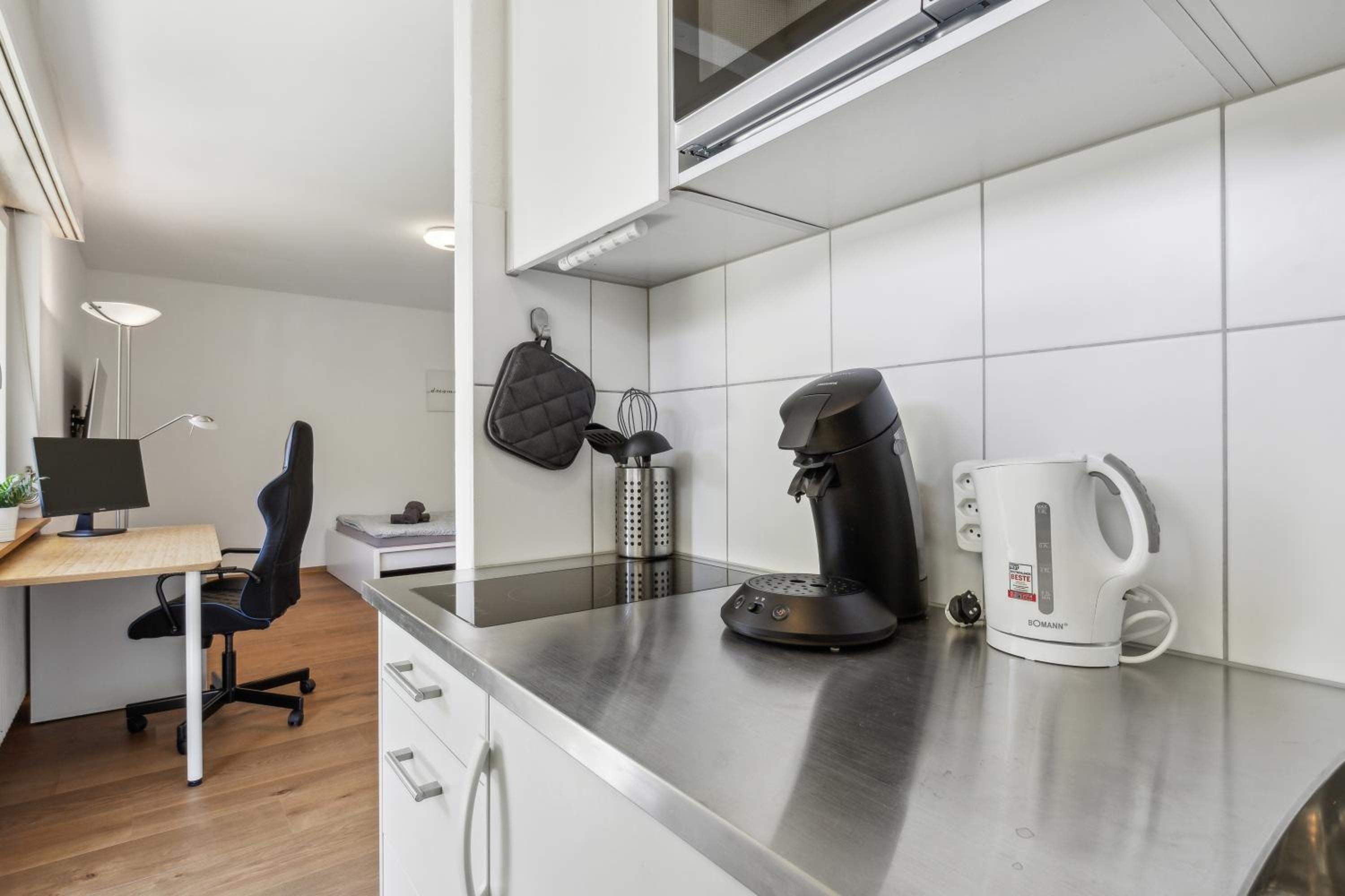 Pearlstay - Quiet Location Workplace Parking Washer