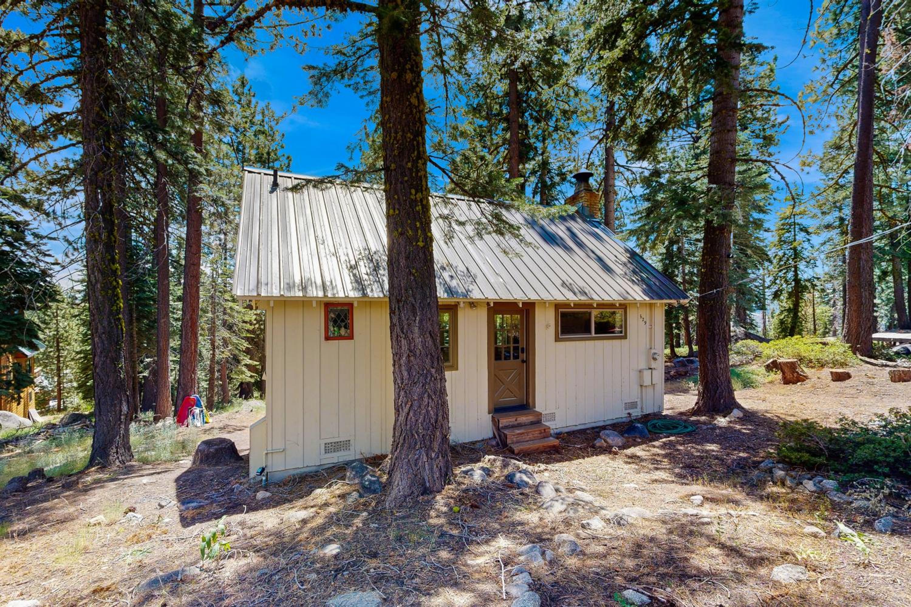 10 Mi to Bear Valley Resort Serene Mtn Retreat