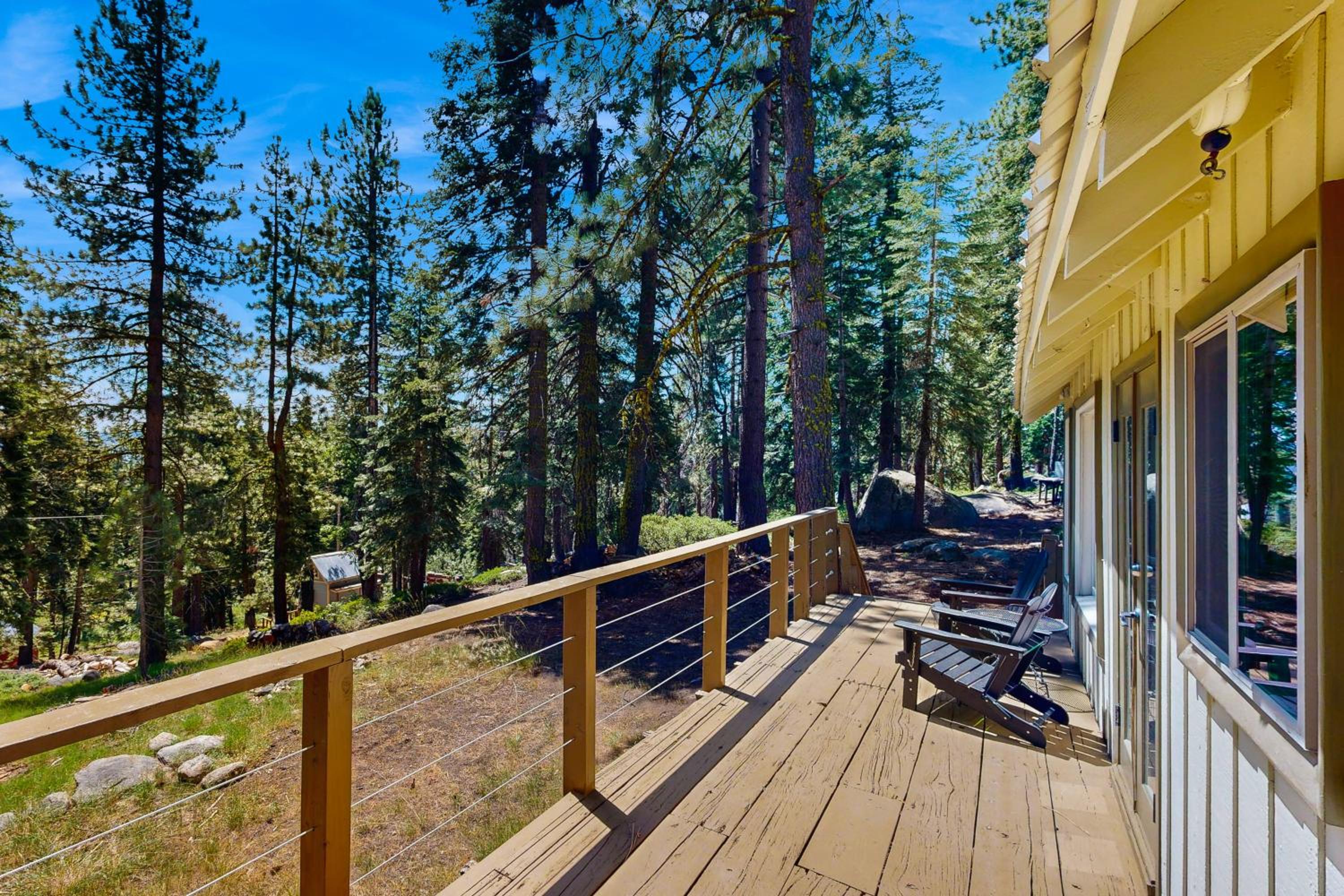 10 Mi to Bear Valley Resort Serene Mtn Retreat