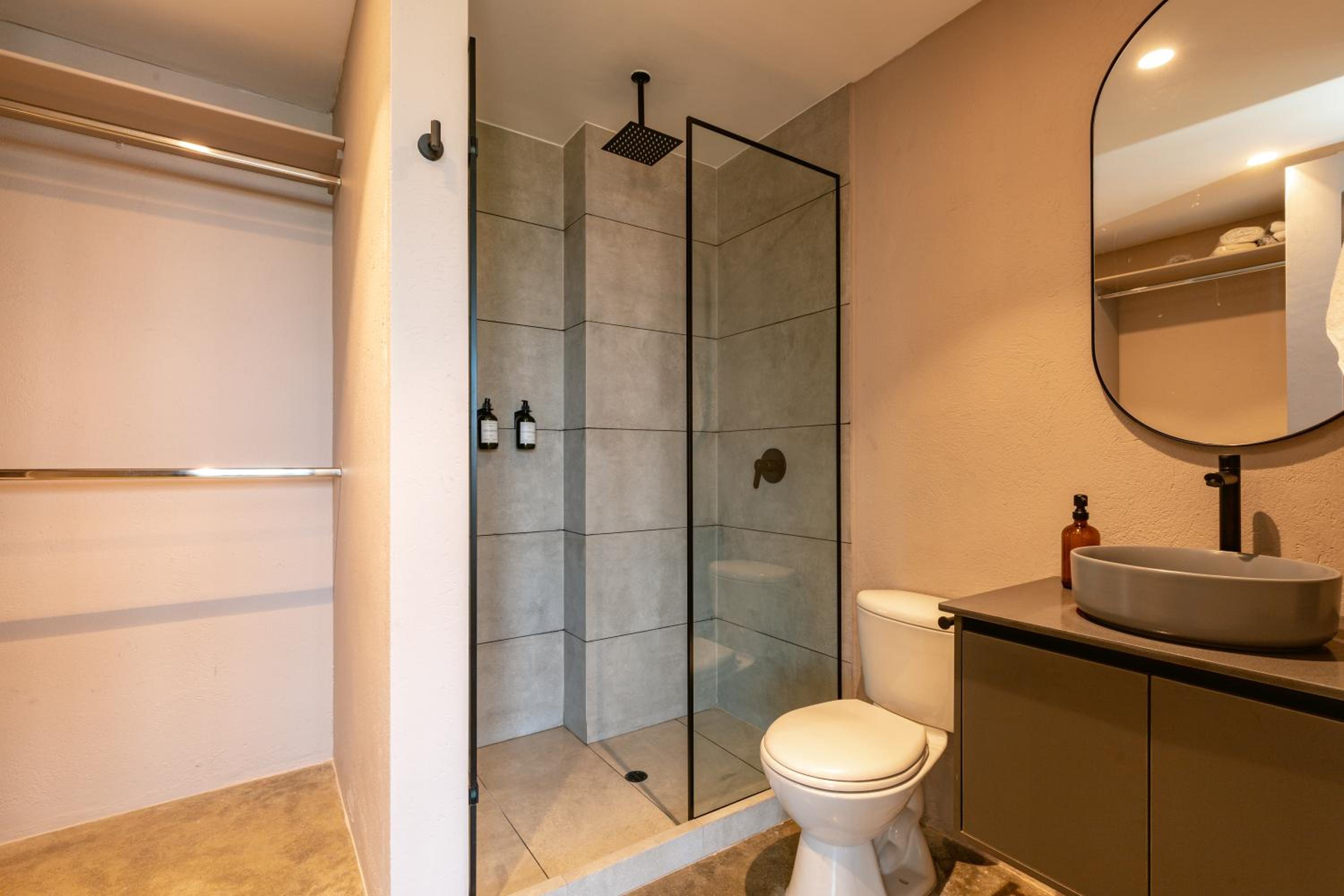 La mejor zona residencial - Poblado cerca a Provenza 50 m2