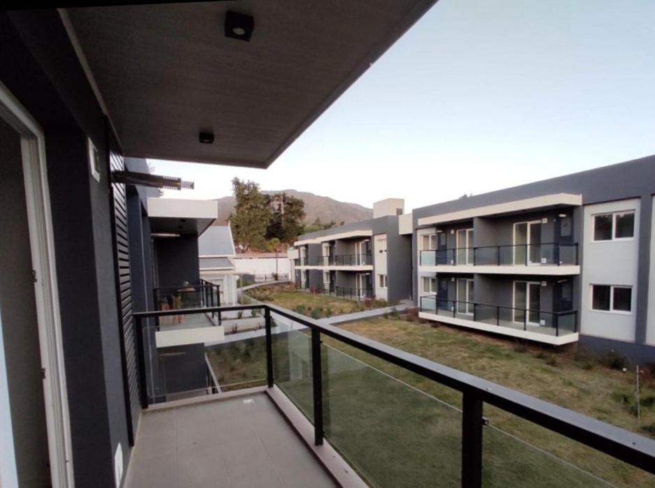 Condominio lirondelle