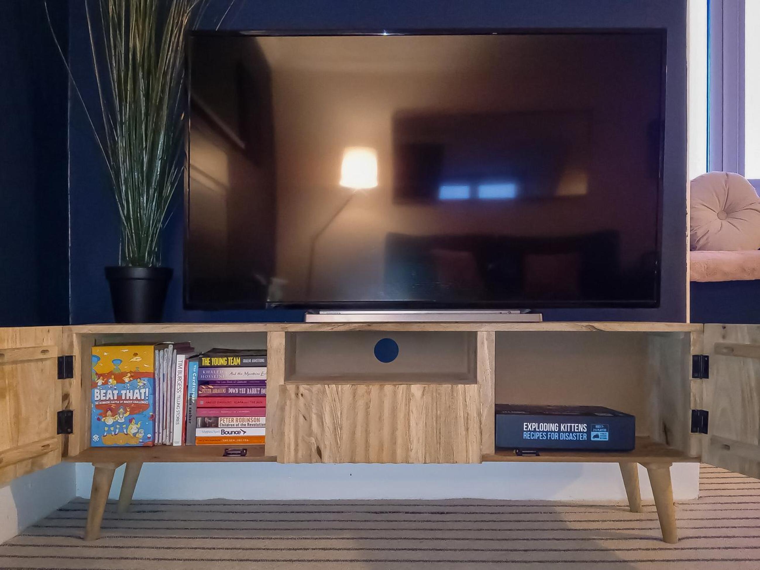 Westbay Apartment