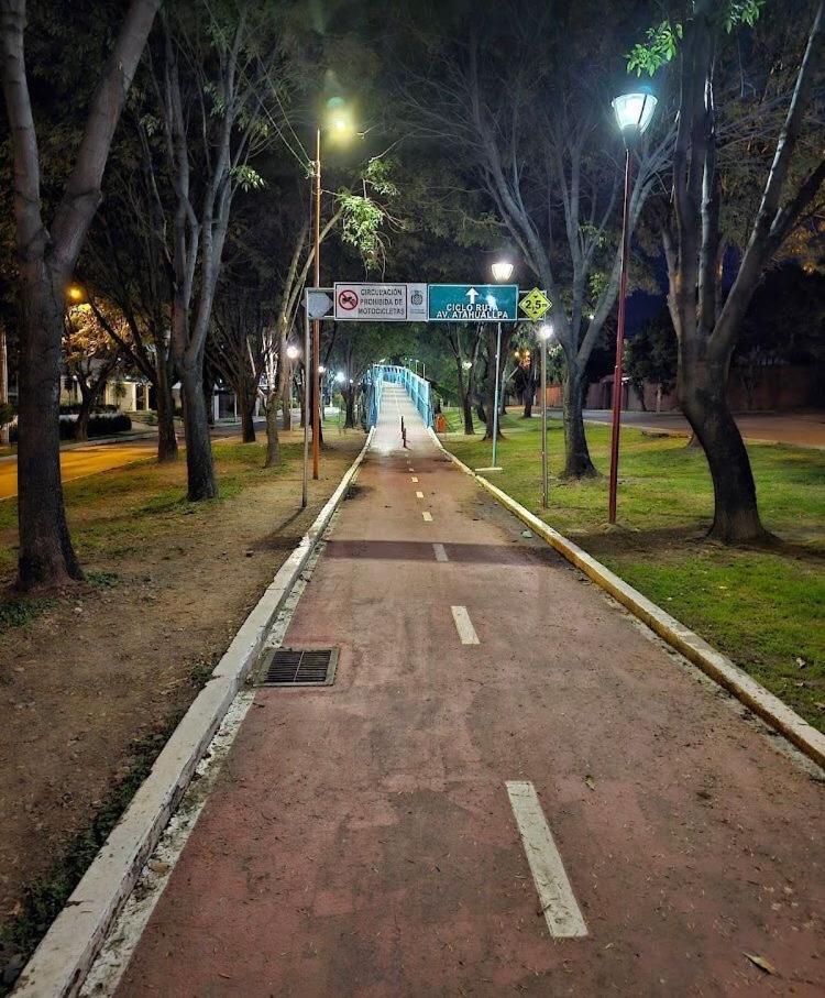 Fontana Di Fiori Cochabamba