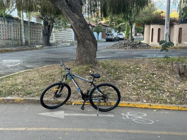 Fontana Di Fiori Cochabamba