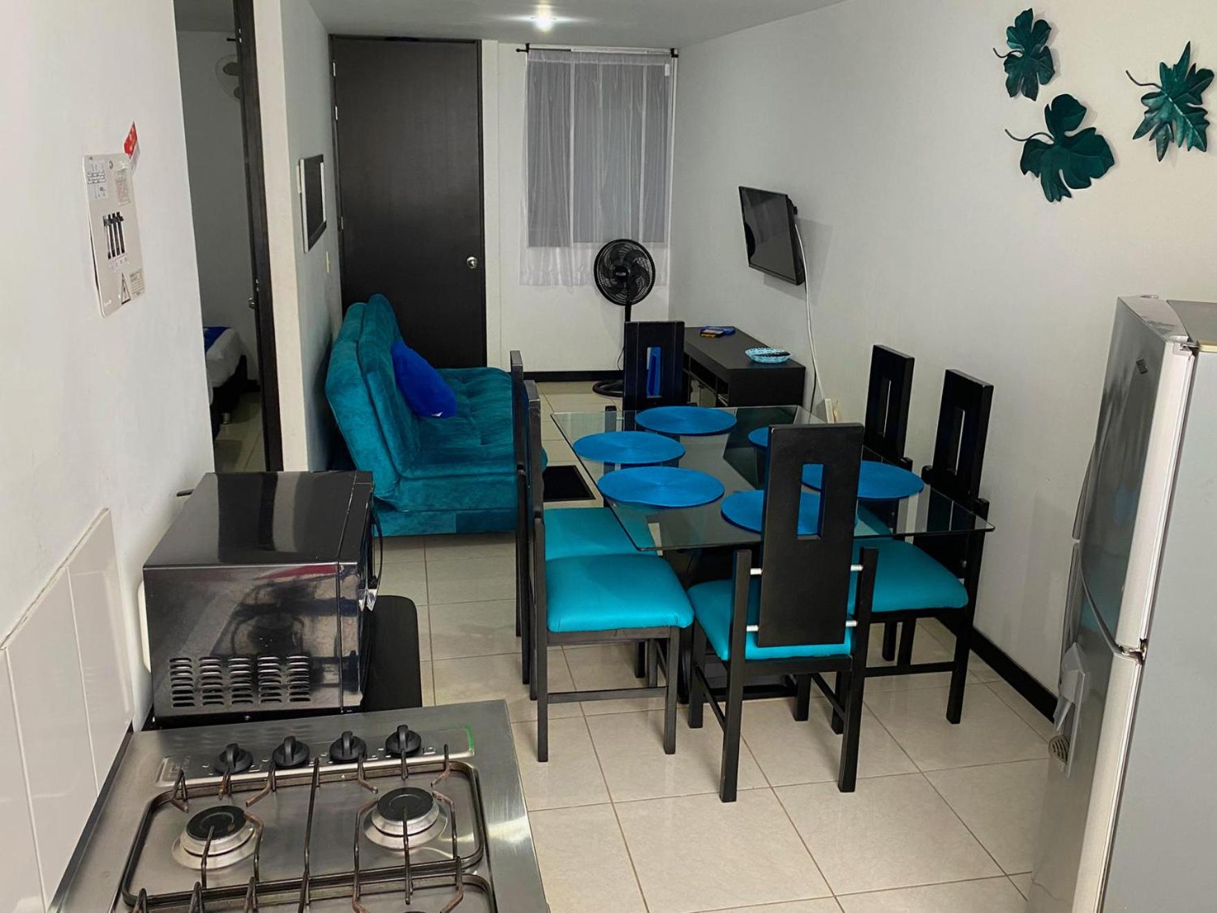 Apartahotel primer piso cerca Parque del Café