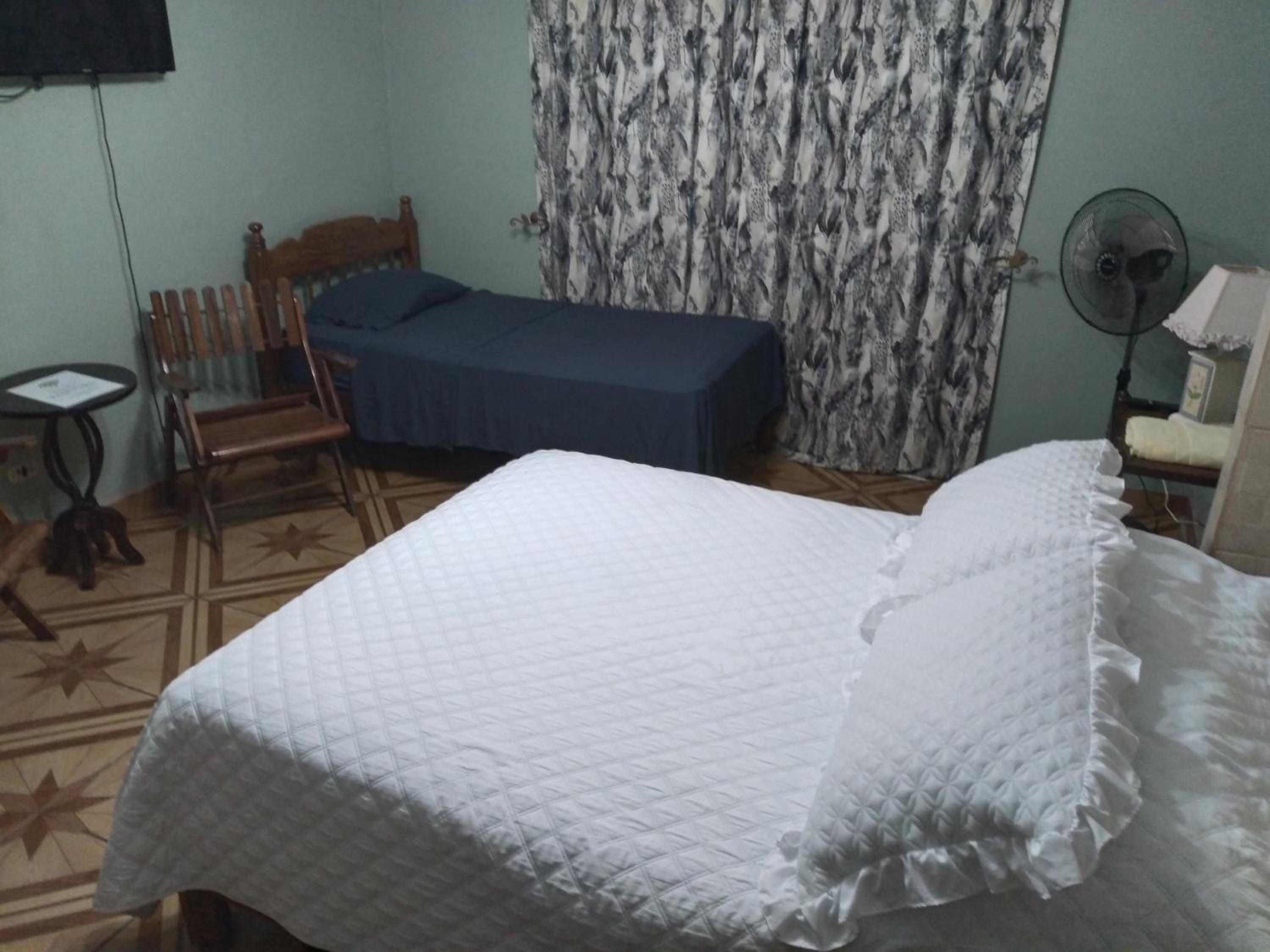 Alexander b&b