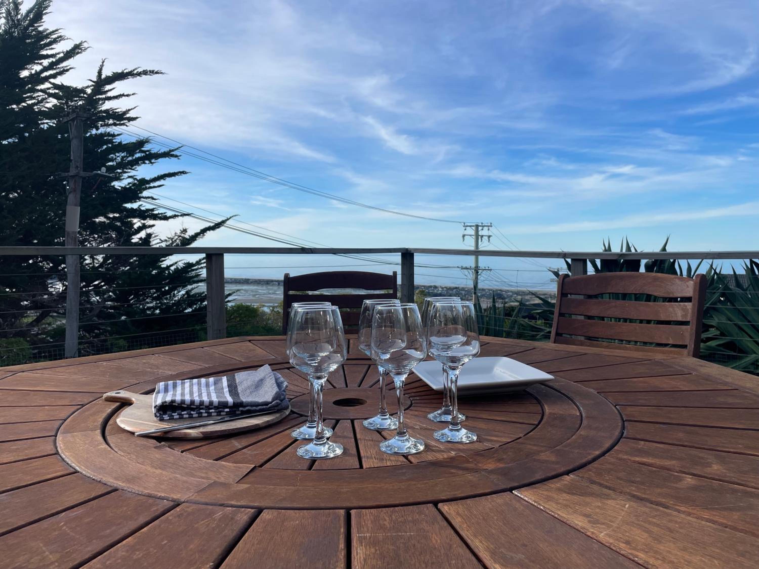 A Stay of Spectacular Sea Views view 2