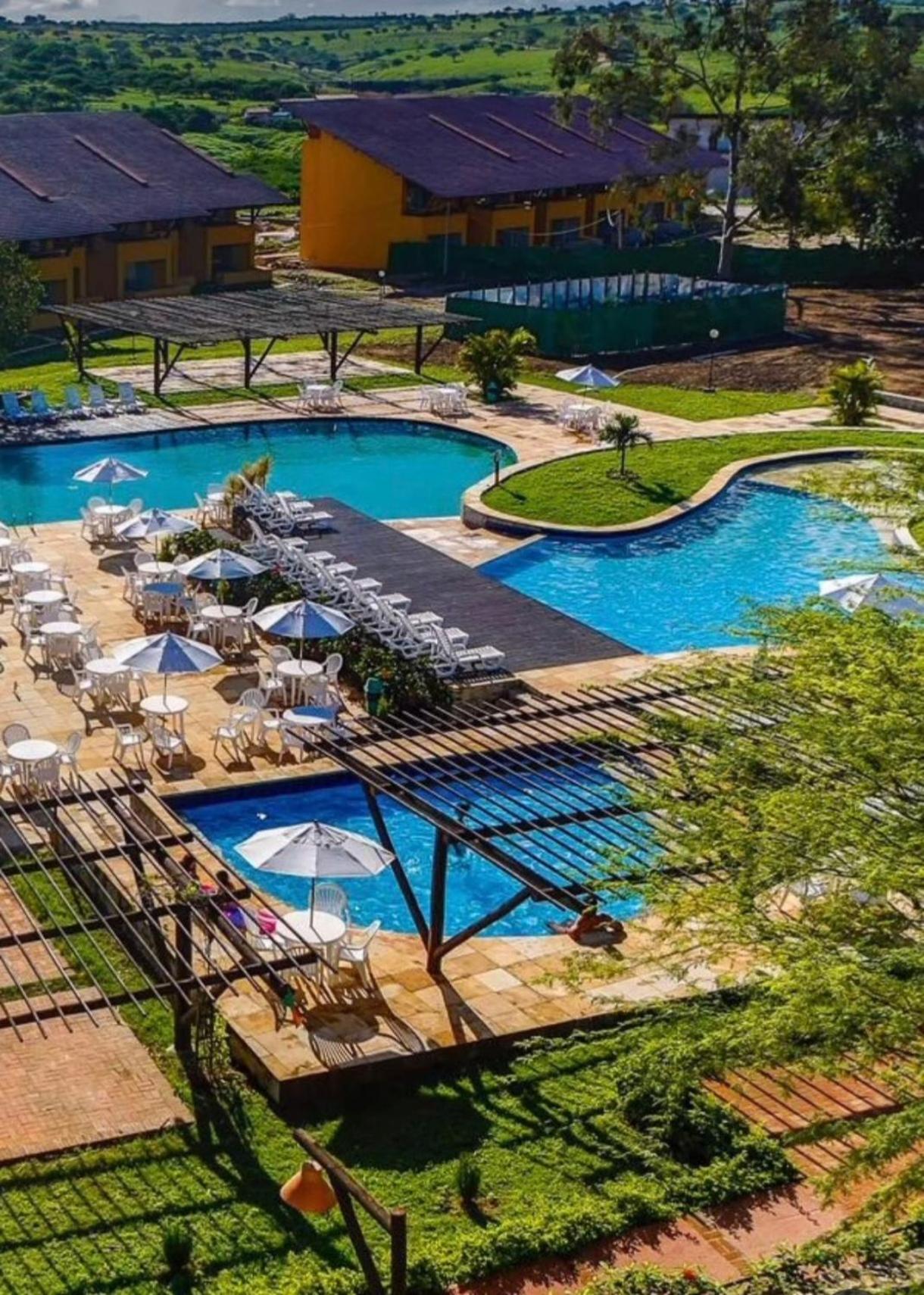 CantinhoAbençoado716 - Flat no Winterville Gravatá - Piscinas Aquecidas, Lago e Parquinhos