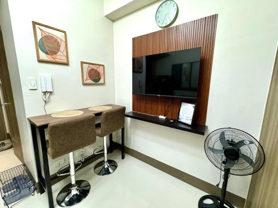Fame Residence - 1 Bedroom Unit with Fast Wifi view 2