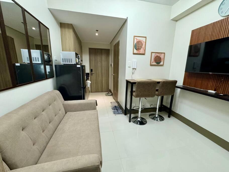 Fame Residence - 1 Bedroom Unit with Fast Wifi view 4