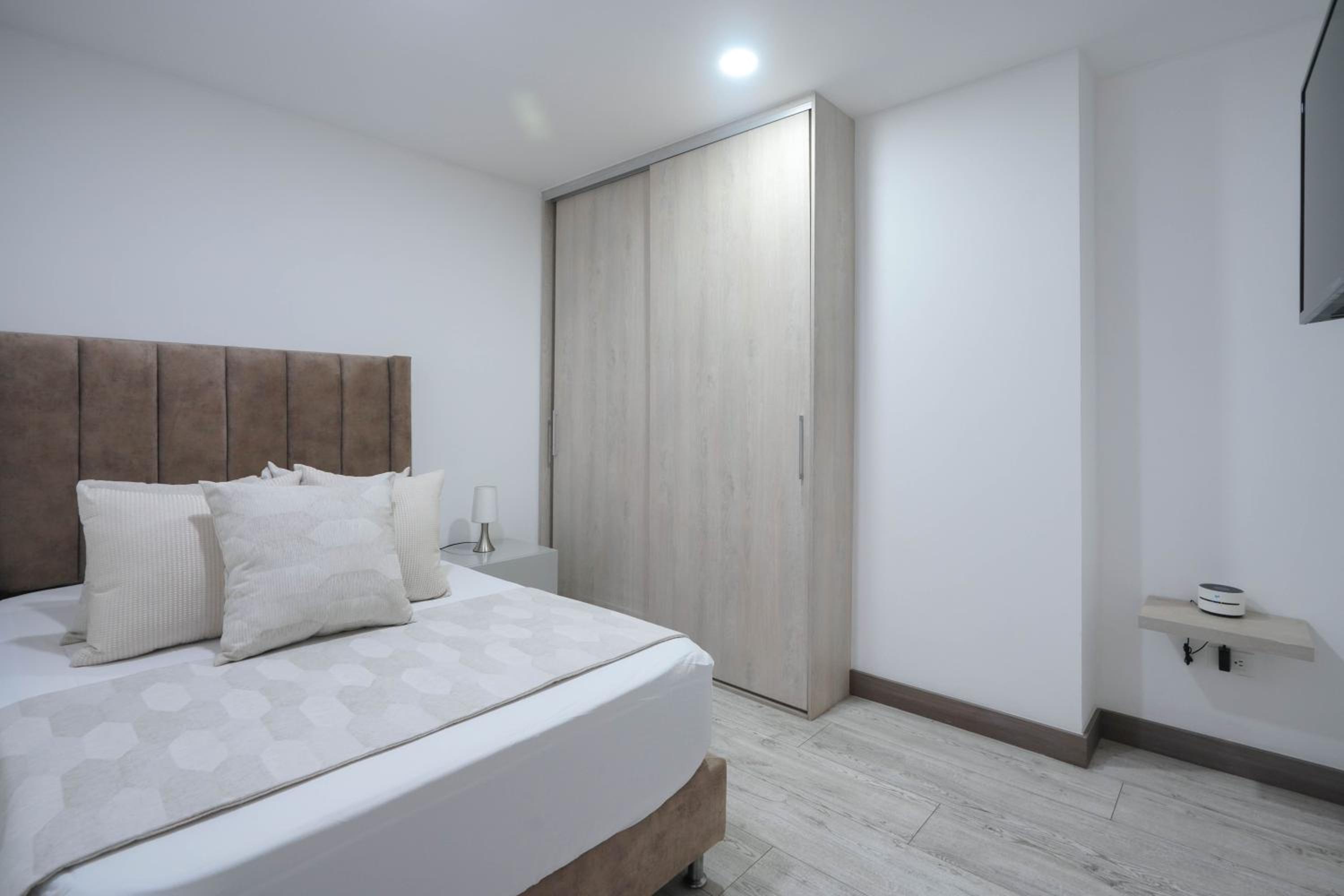Luxury cerca laureles- Torre Ginebra