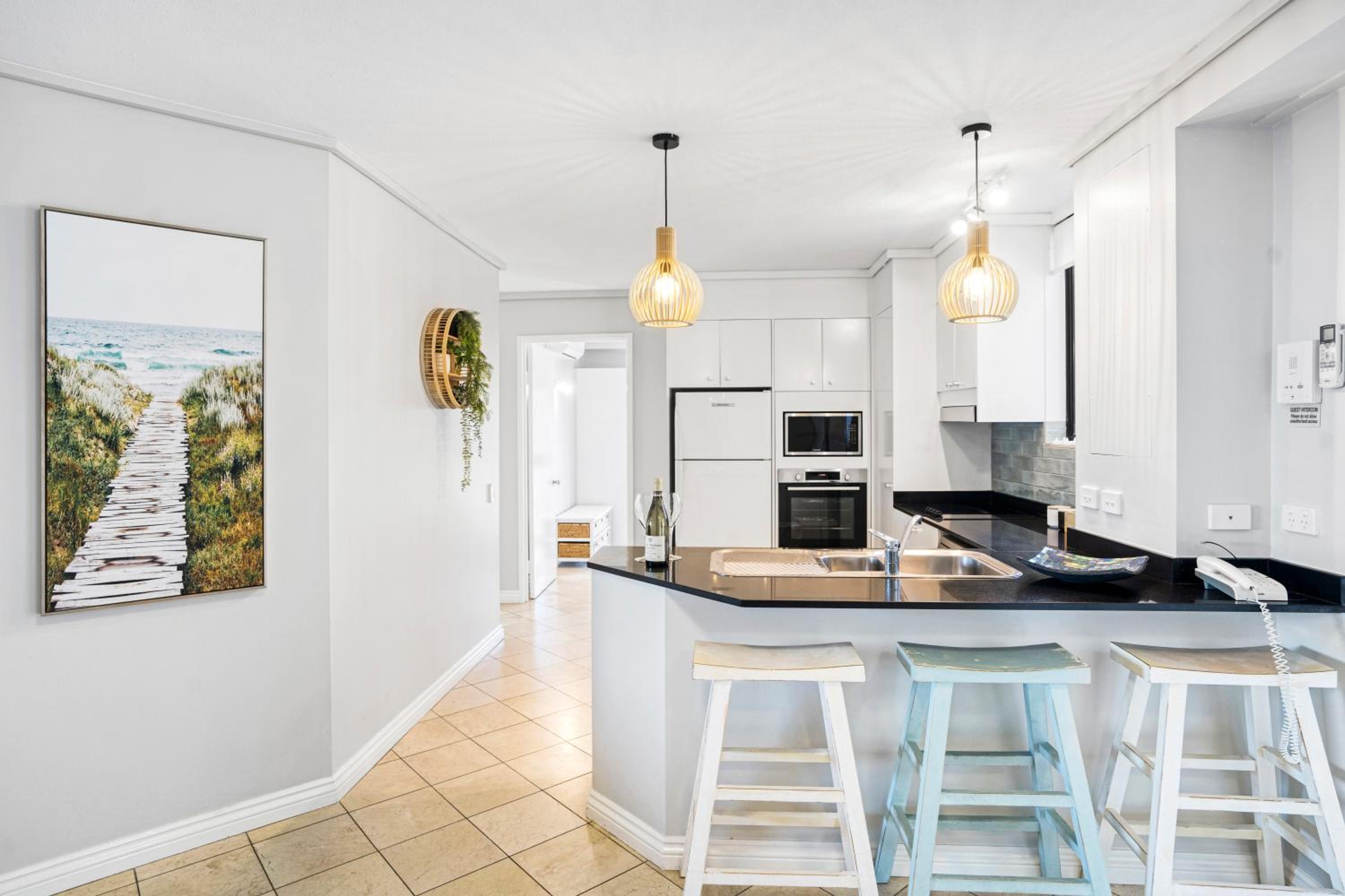 By The Beach - Clubb Coolum Beachside Resort