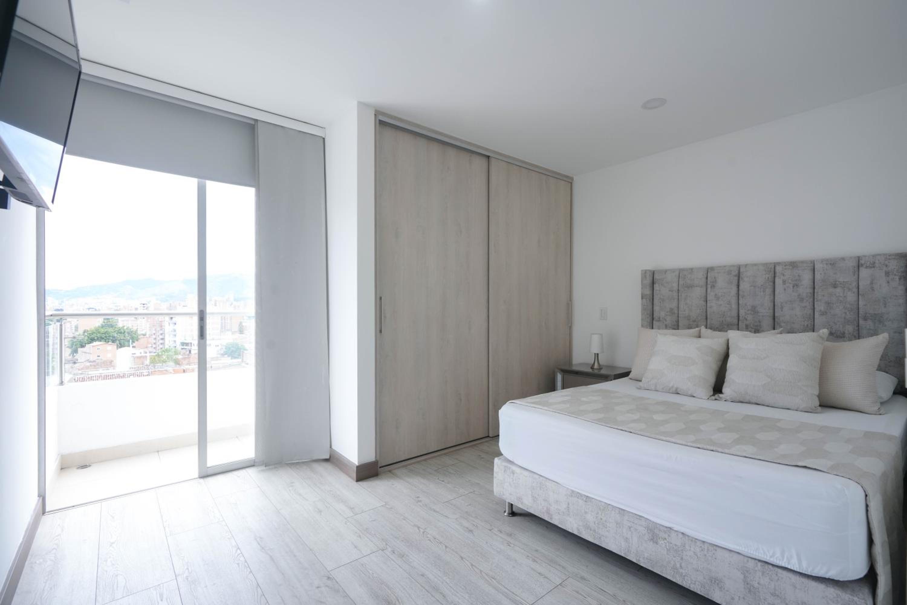 Luxury cerca laureles- Torre Ginebra