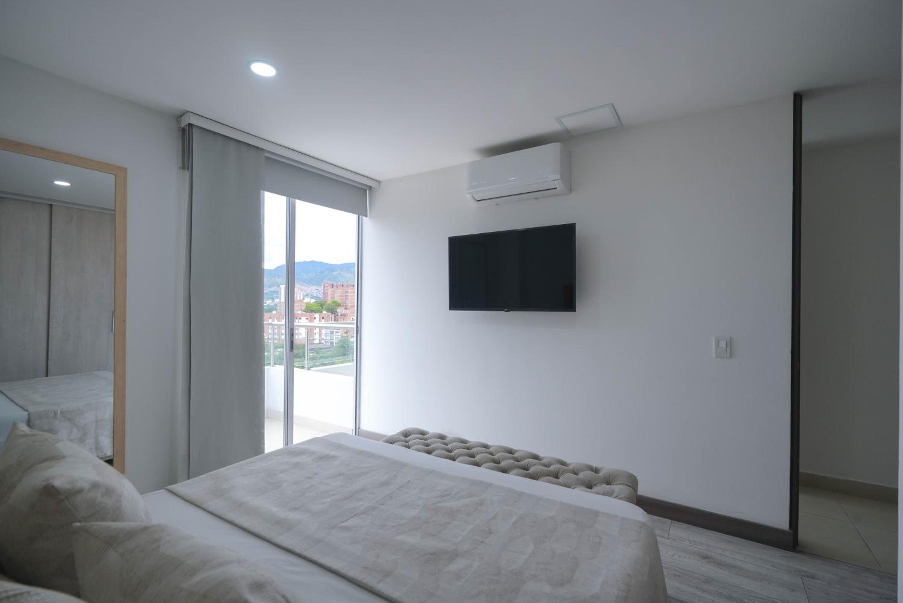 Luxury cerca laureles- Torre Ginebra