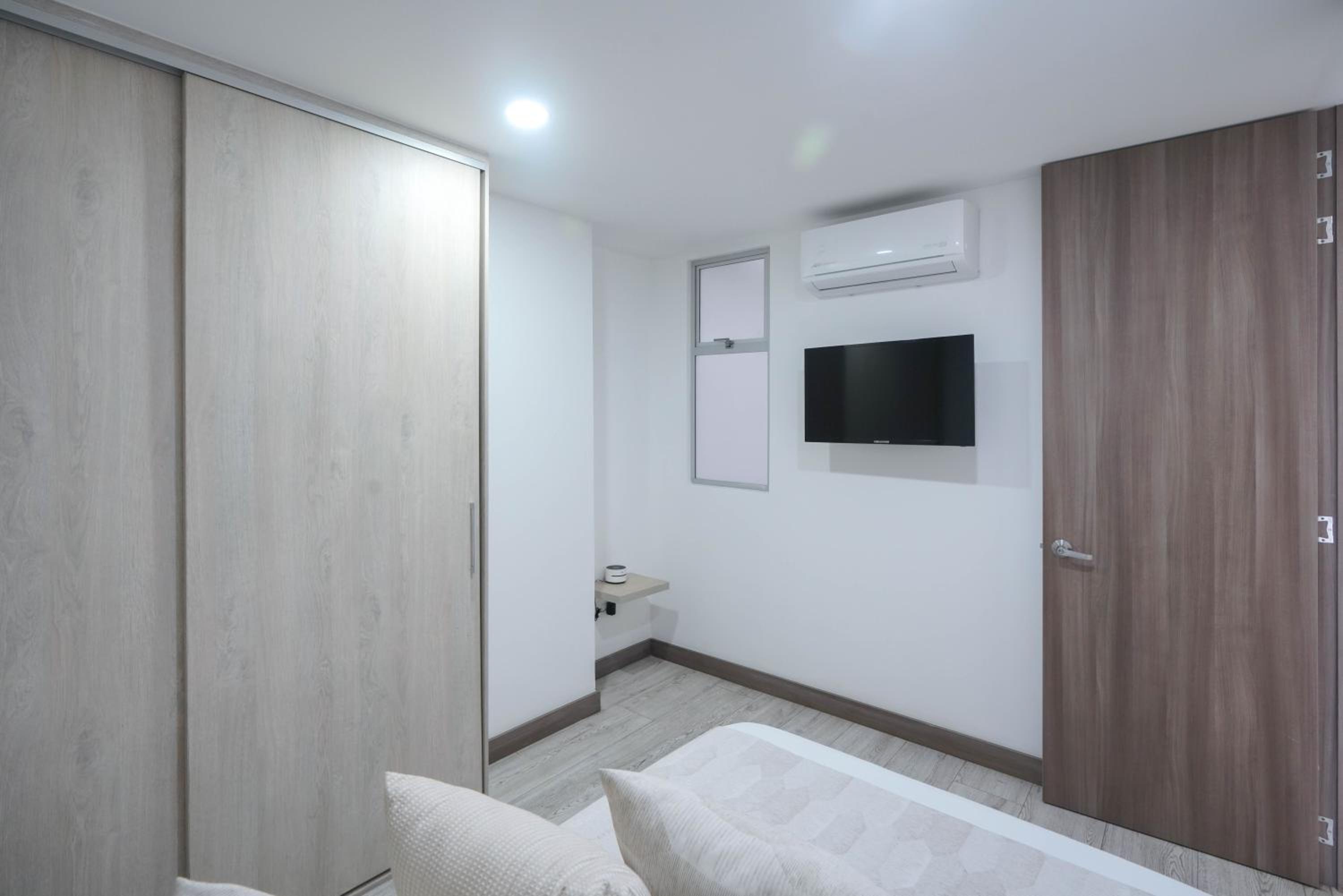 Luxury cerca laureles- Torre Ginebra