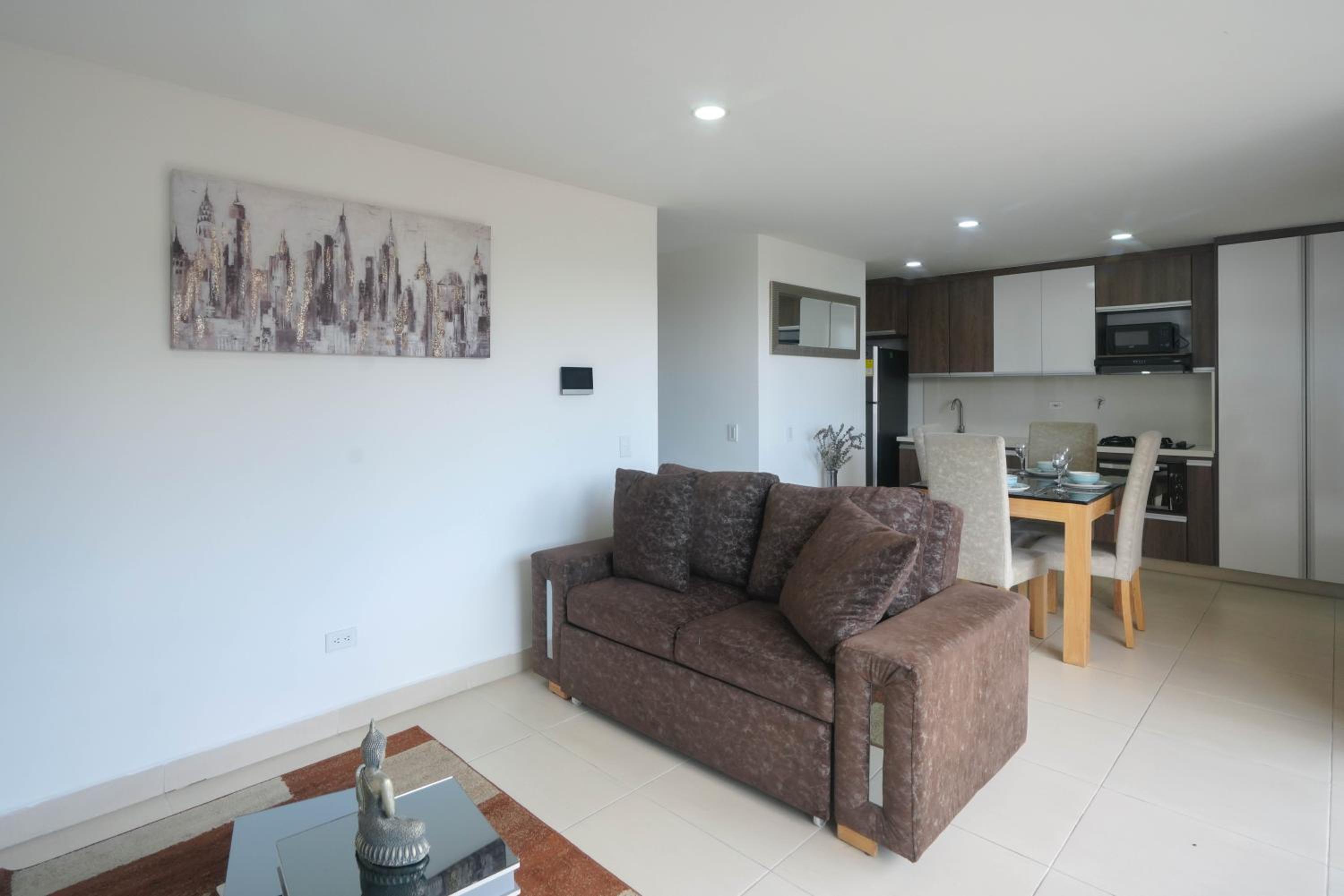 Luxury cerca laureles- Torre Ginebra