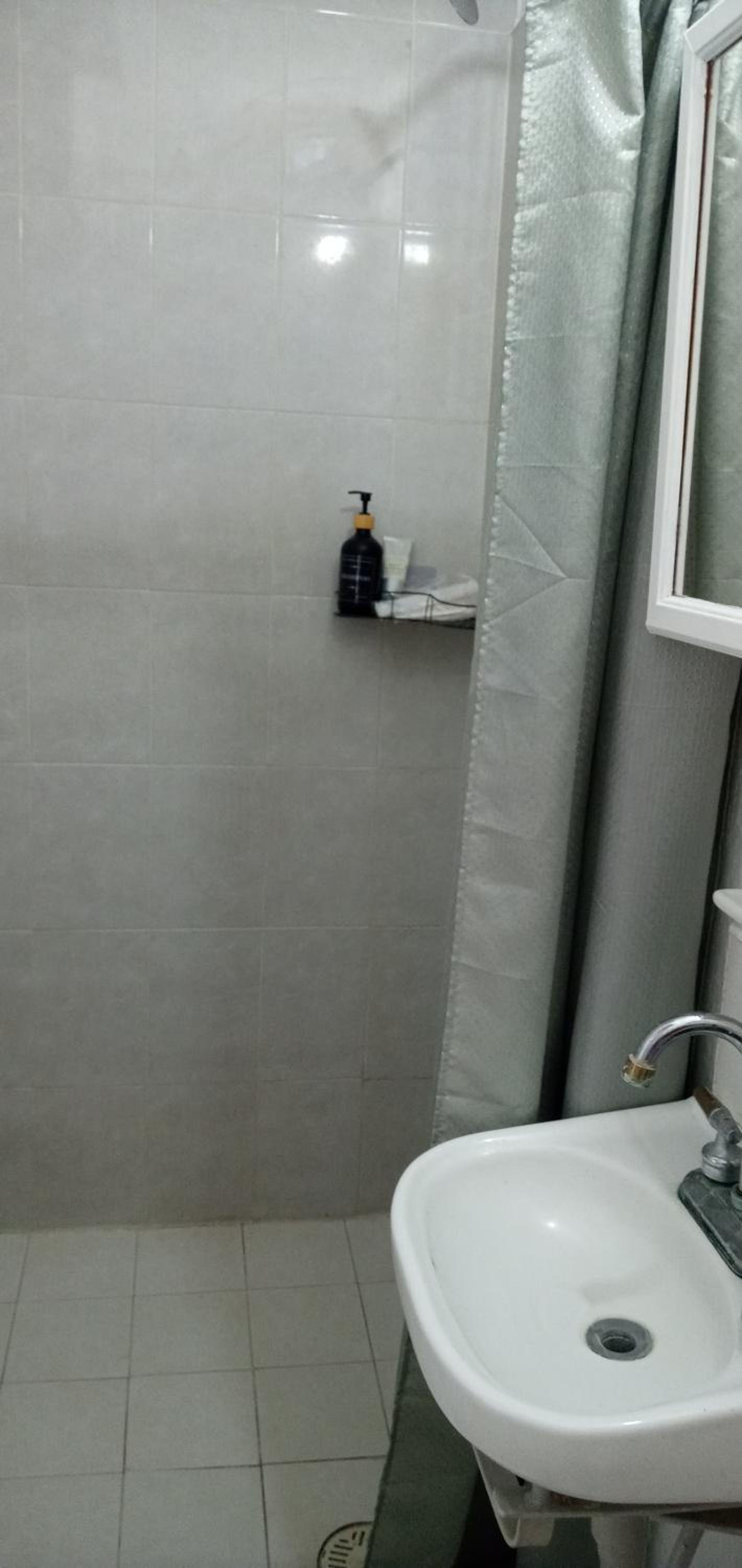 Cómodo departamento, excelente ubicación