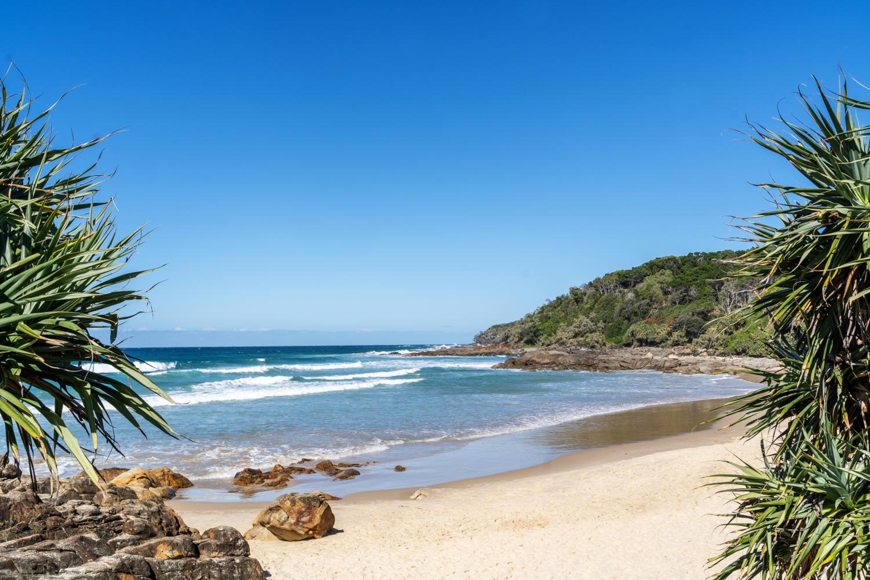 By The Beach - Clubb Coolum Beachside Resort