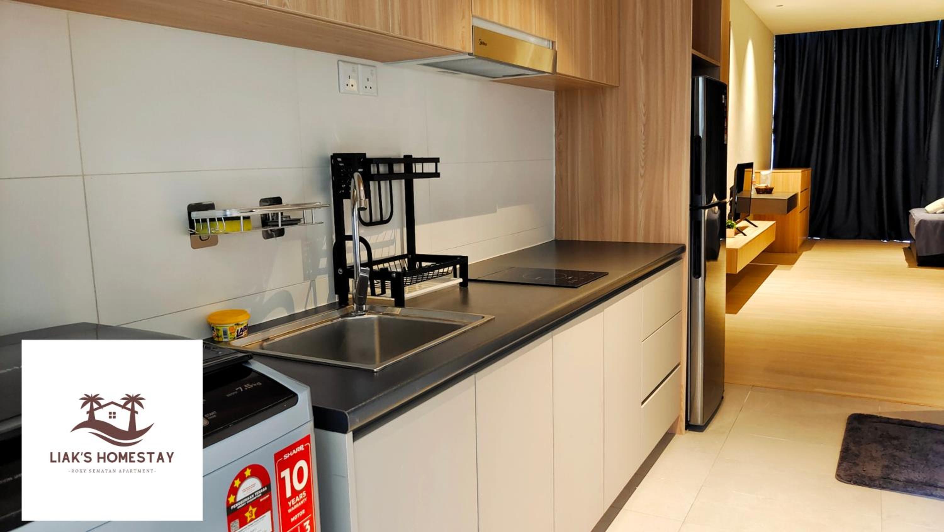 Sematan SeaView Apartment,Highest Floor