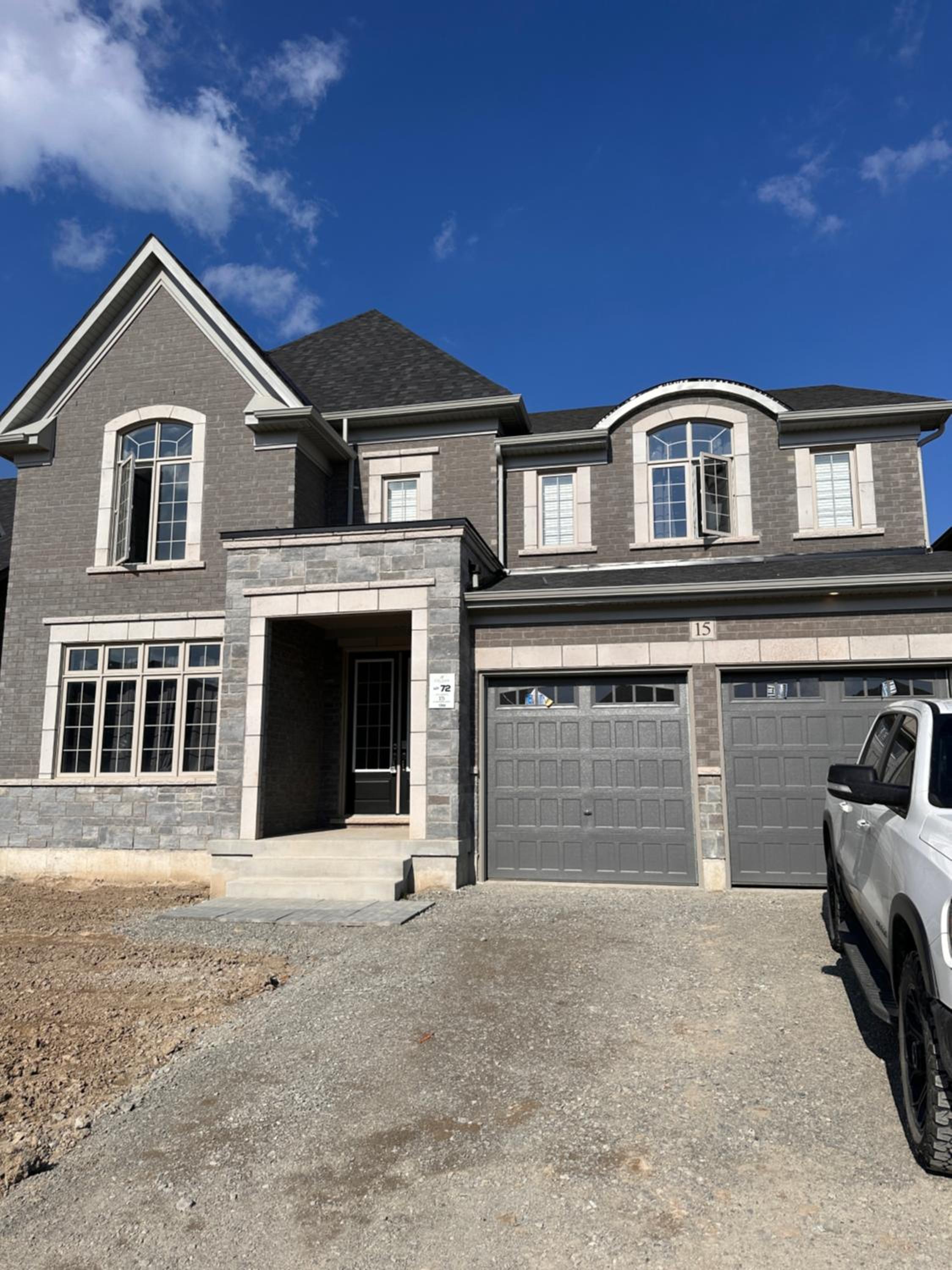 Large 5 bedroom house