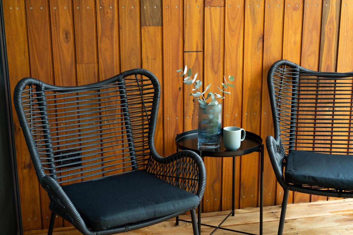 Small Scale Stays - Couples Retreats
