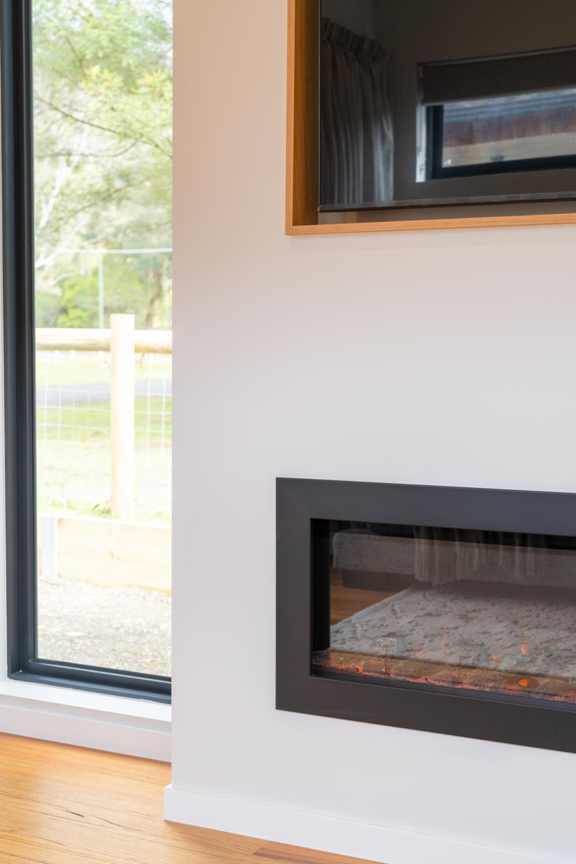 Small Scale Stays - Couples Retreats
