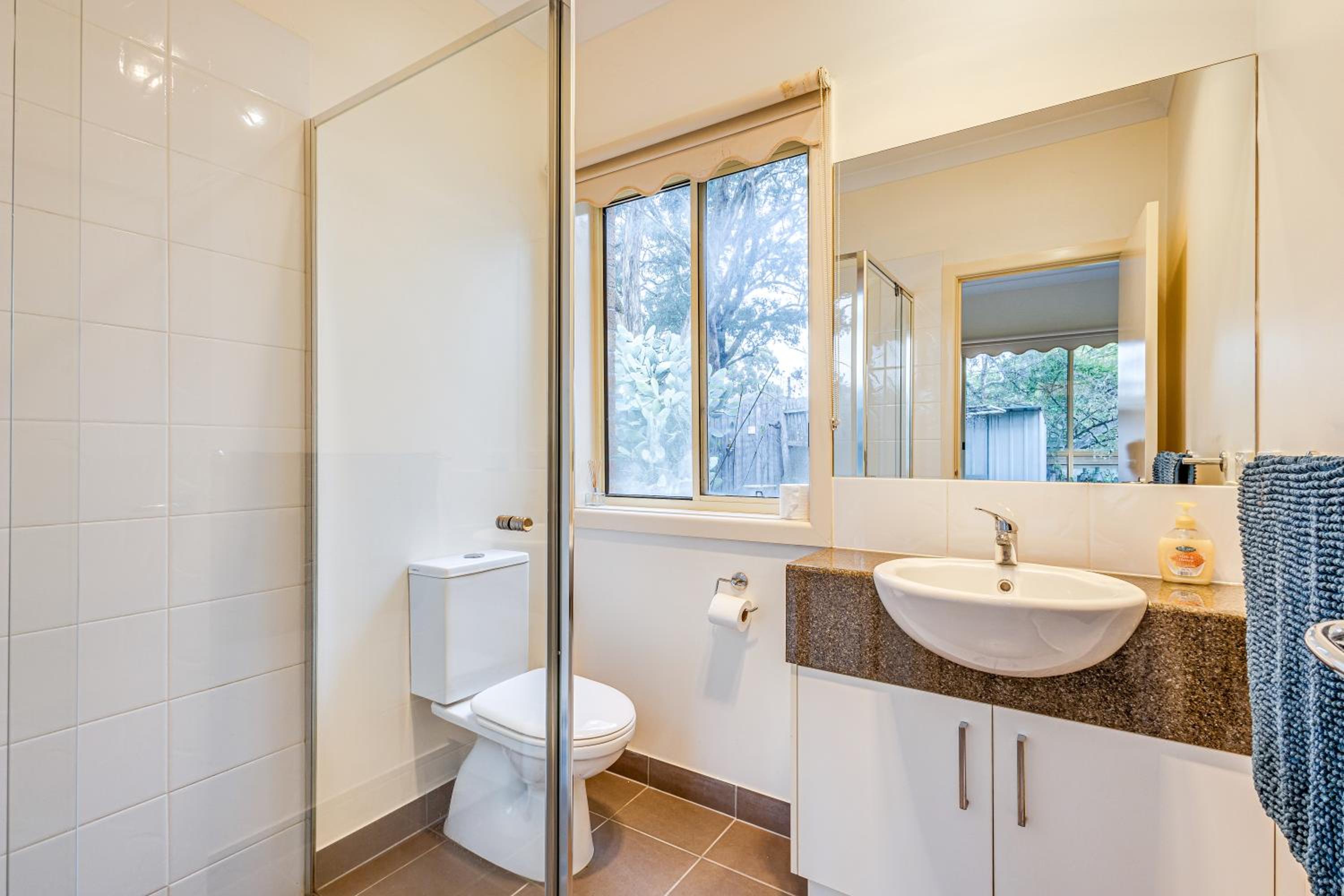 Glen Waverley 3BRM Vacation Home FreeParking Netflix