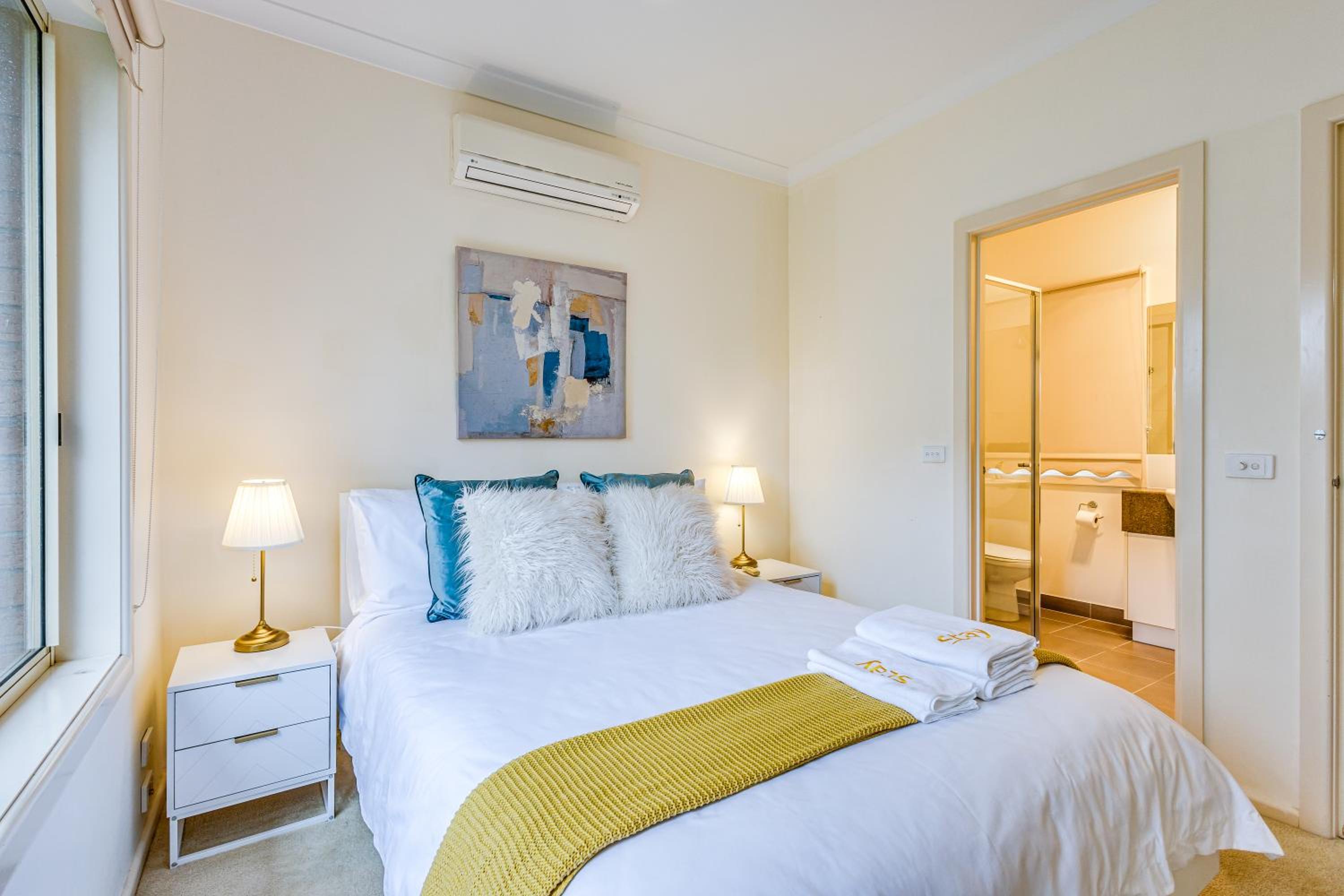 Glen Waverley 3BRM Vacation Home FreeParking Netflix
