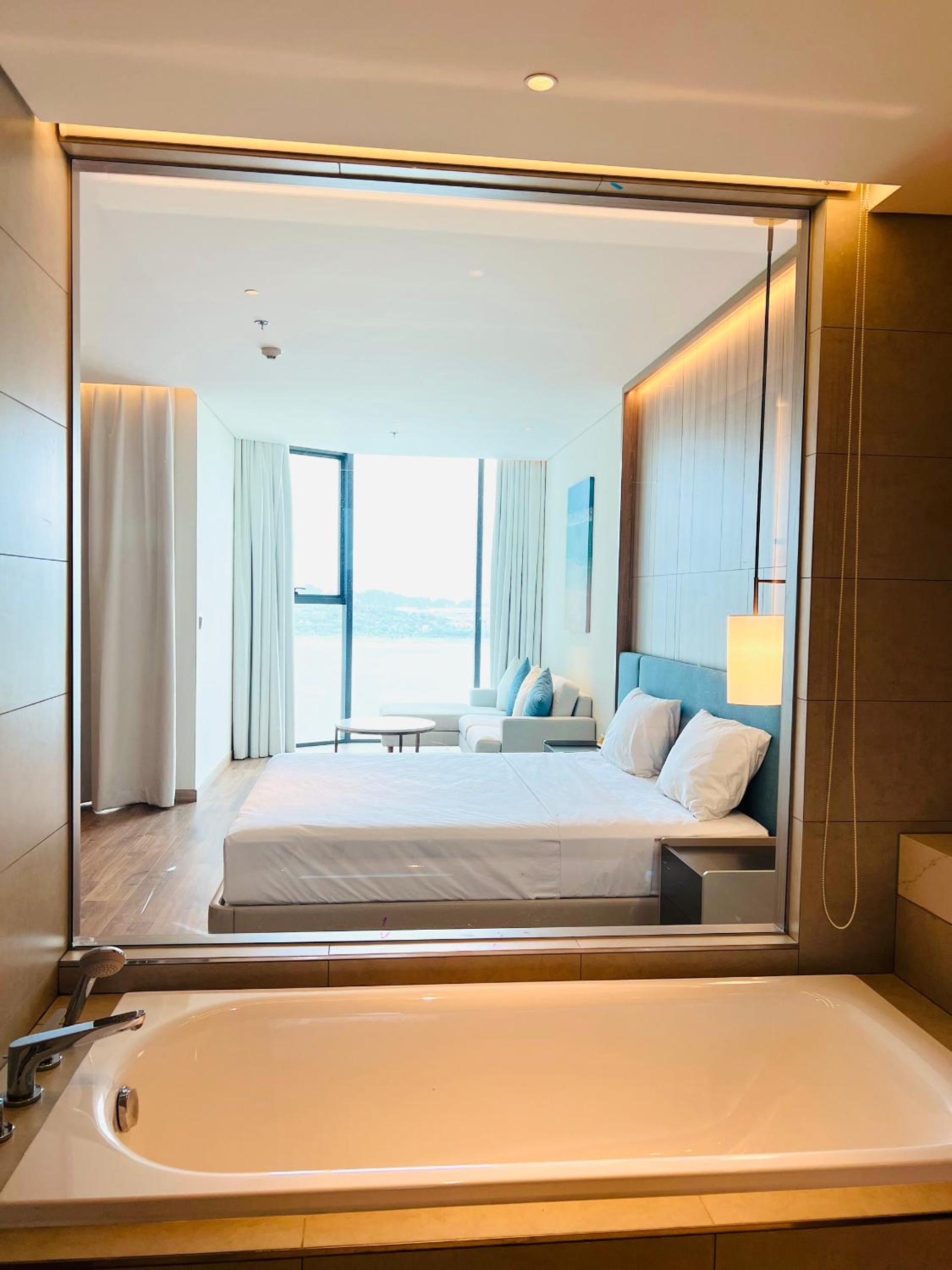 ALacarte Hạ Long Bay Residence-sea view