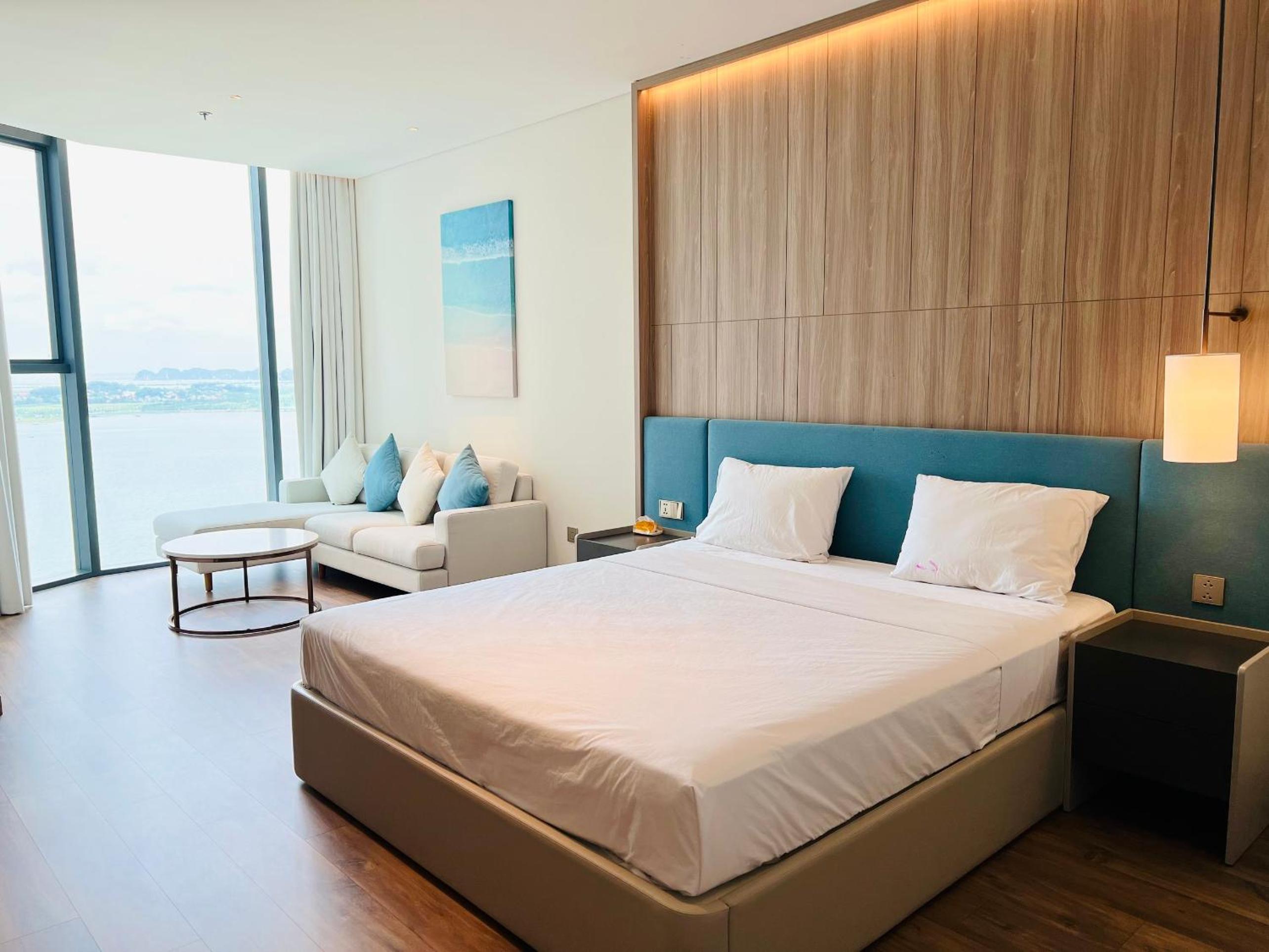 ALacarte Hạ Long Bay Residence-sea view