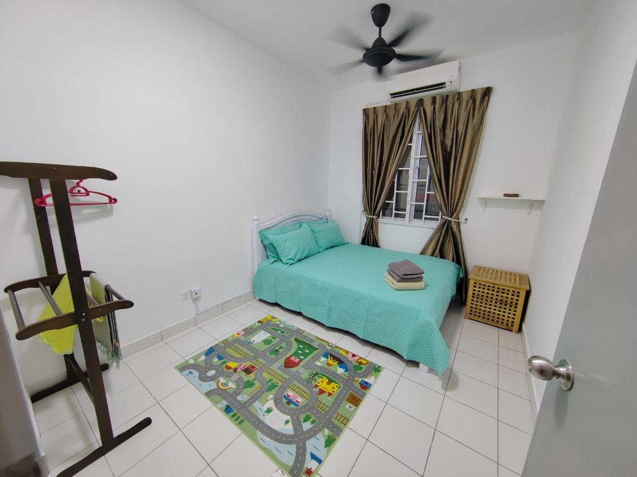 Zanayra Homestay